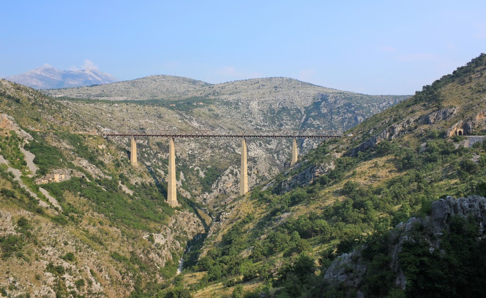 Wiadukt kolejowy Mala Rijeka w Czarnogórze