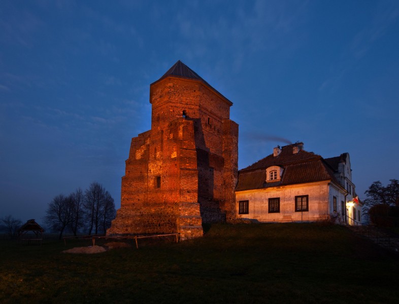 Zamek w Liwie - ZJ002