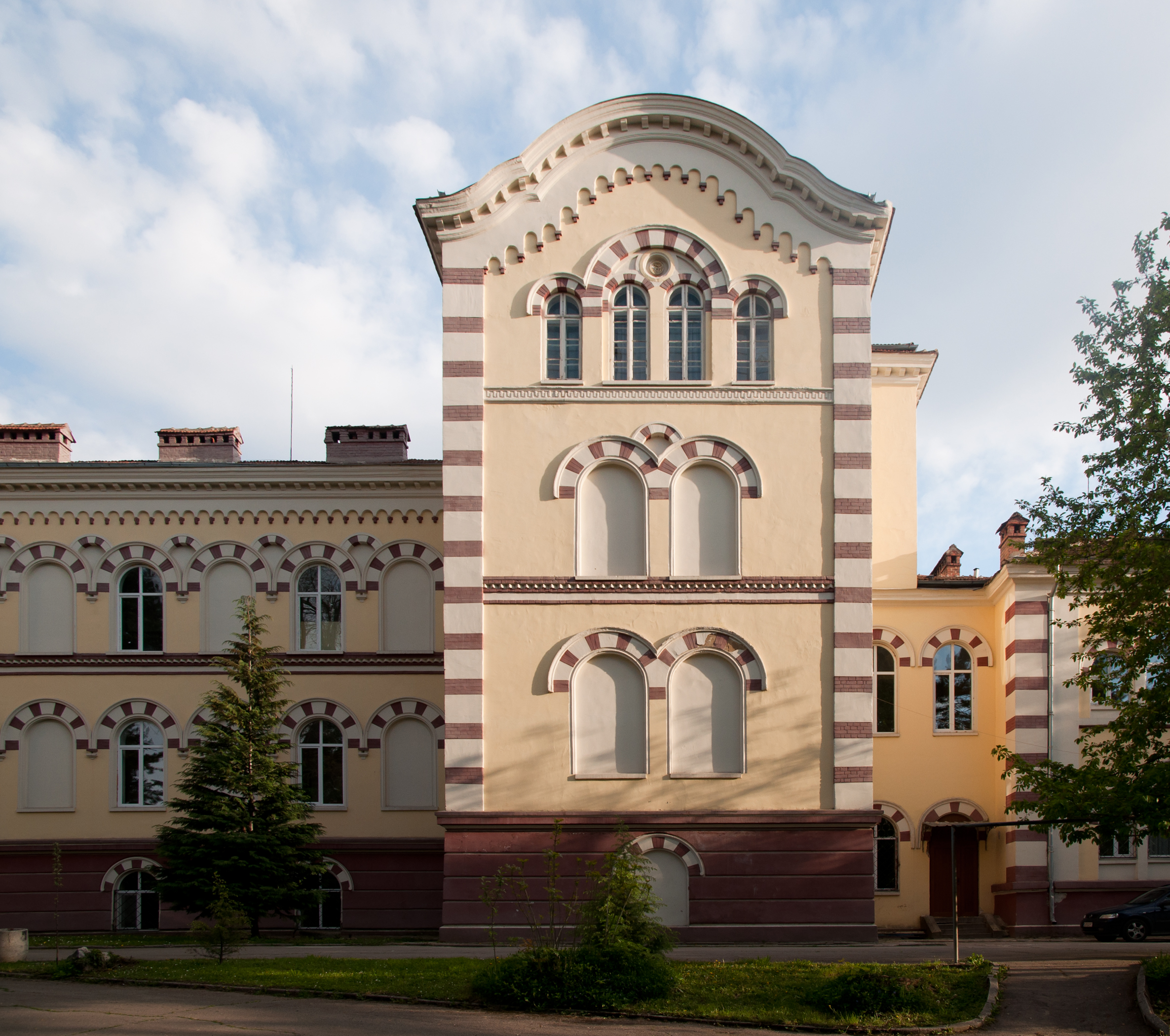 Sofia Seminary-side risalit