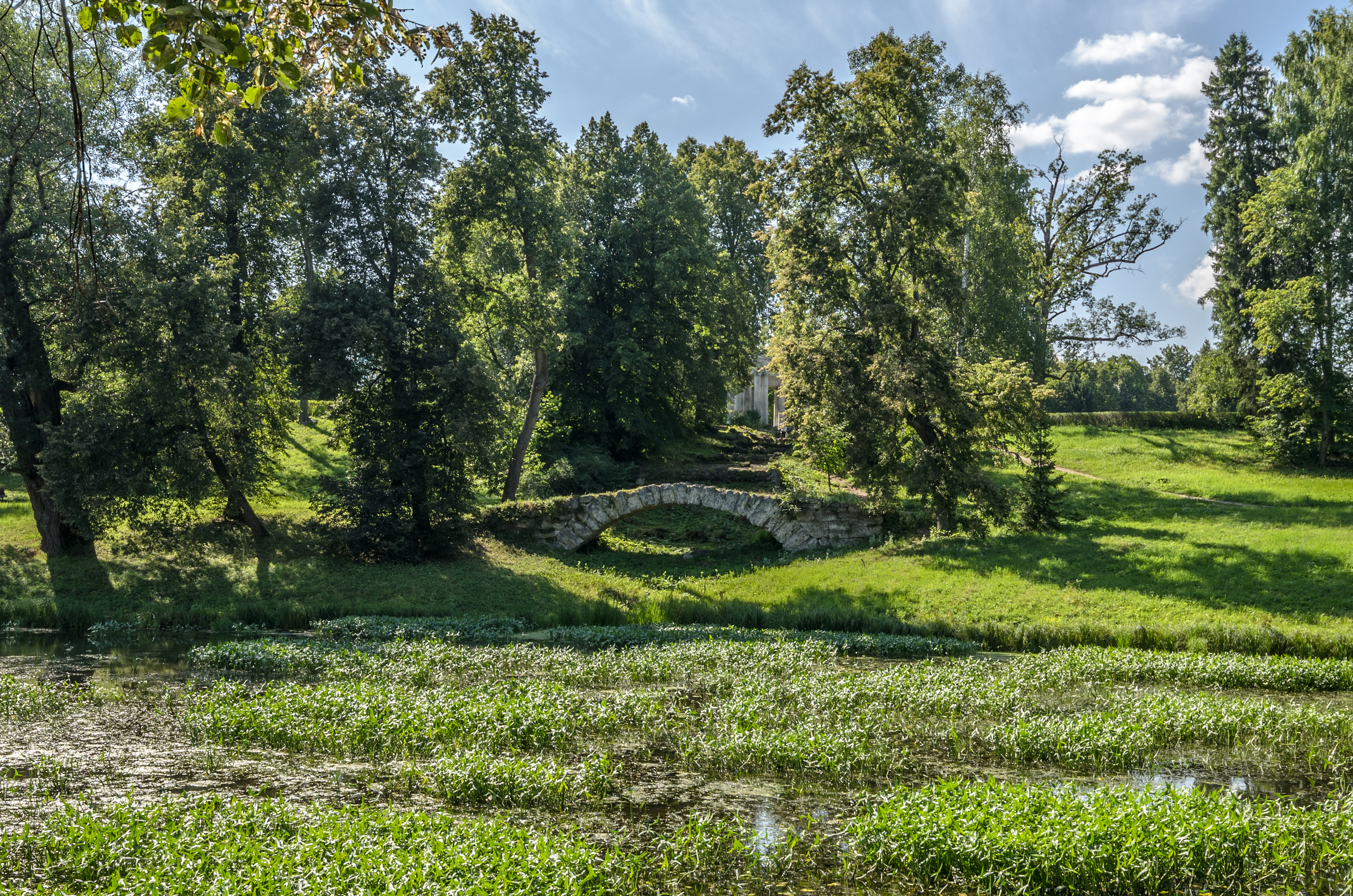 Stone Bridge in Pavlovsk Park 02