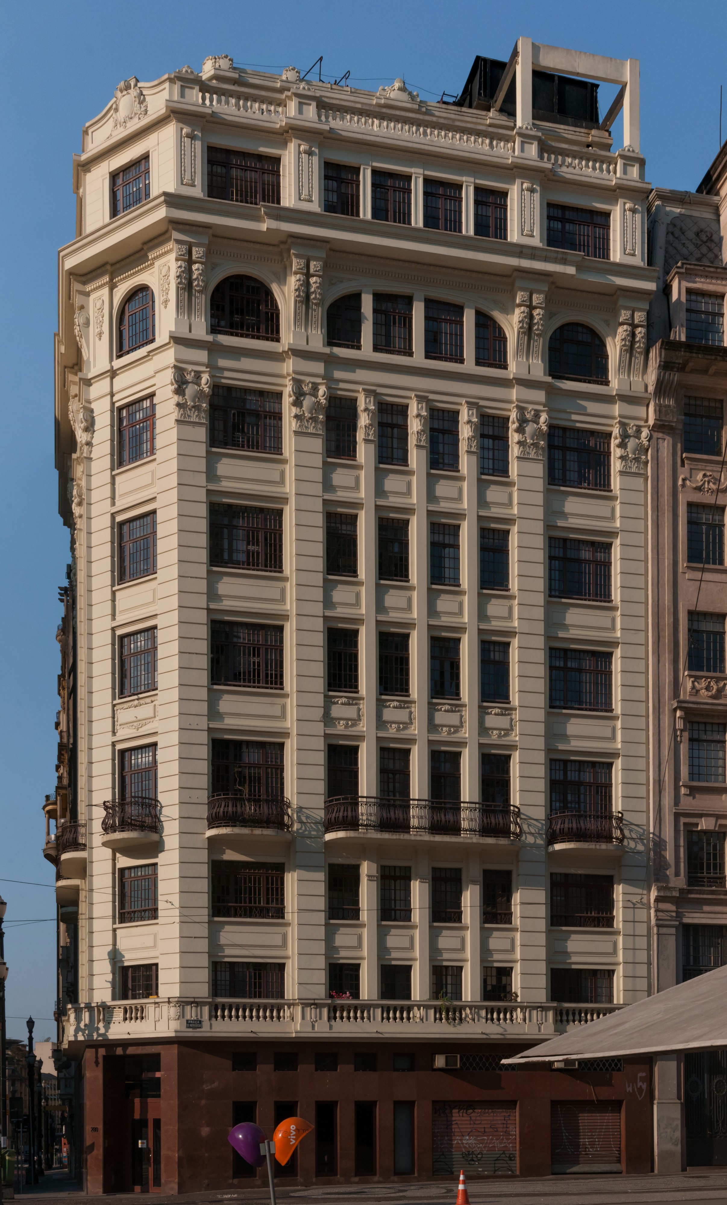 Building in São Paulo 2