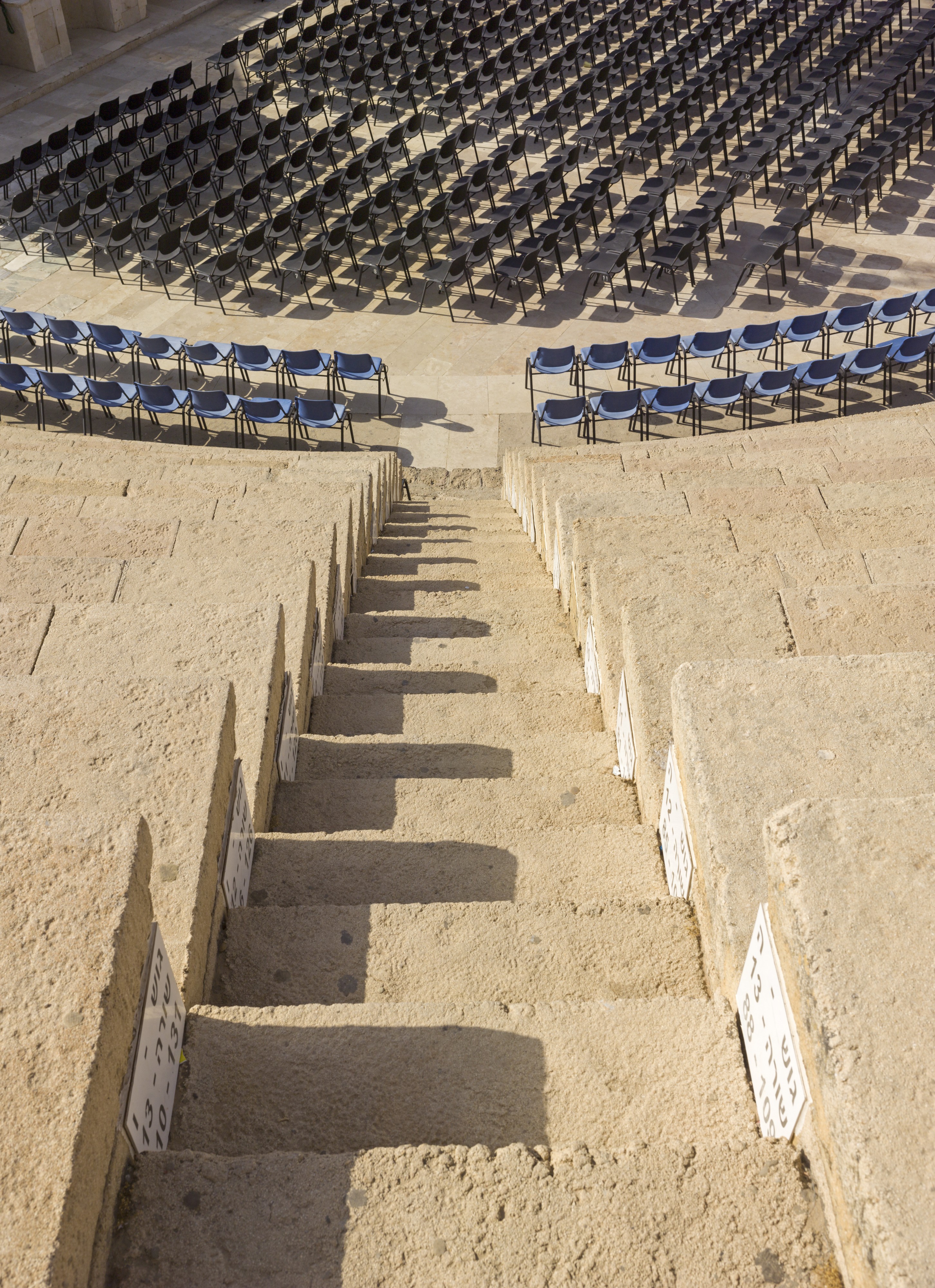 ISR-2015-Caesarea-Caesarea Maritima-Herodian Amphitheater 03