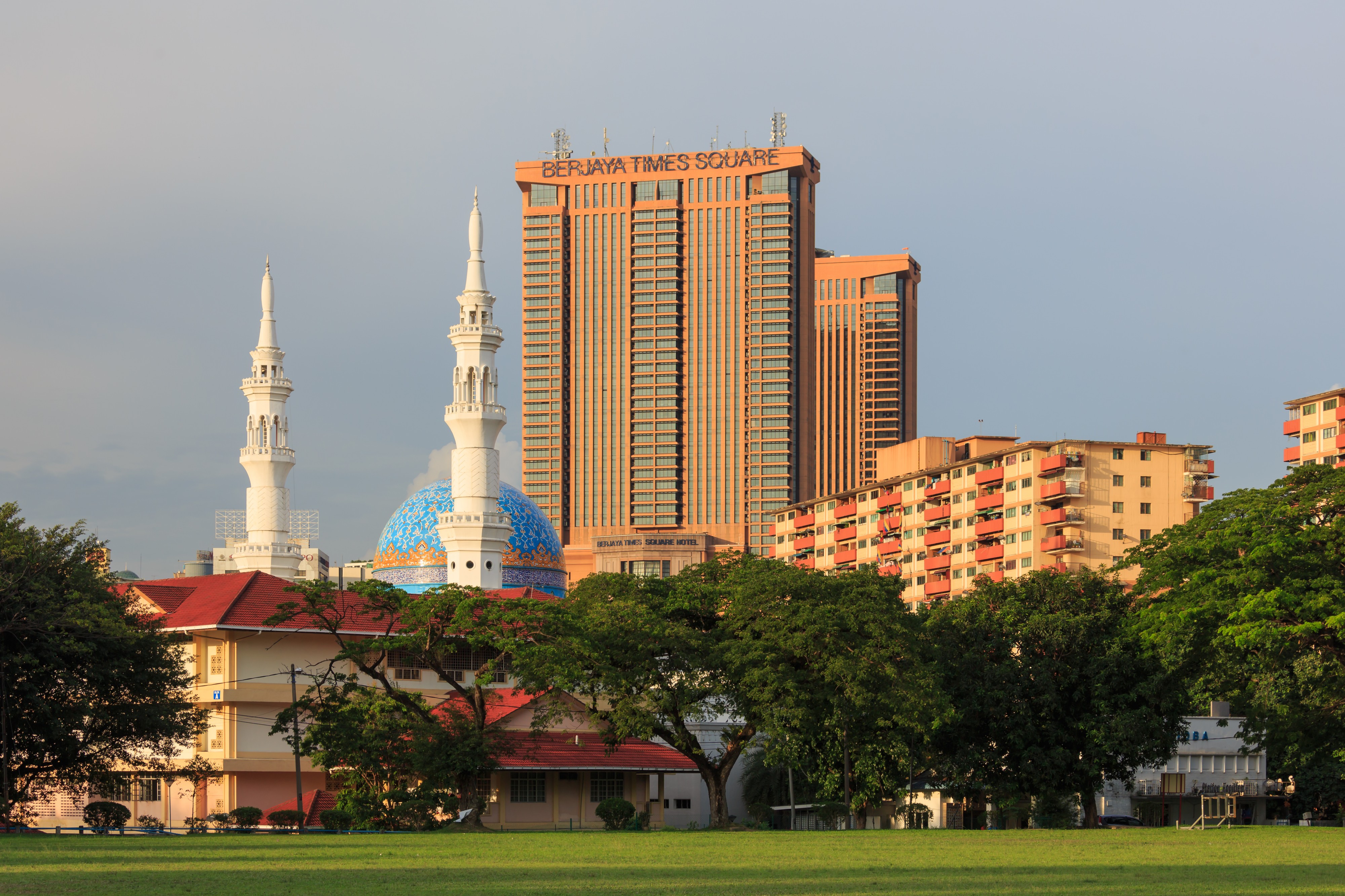 Kuala Lumpur Malaysia Masjid-Al-Bukhary-02