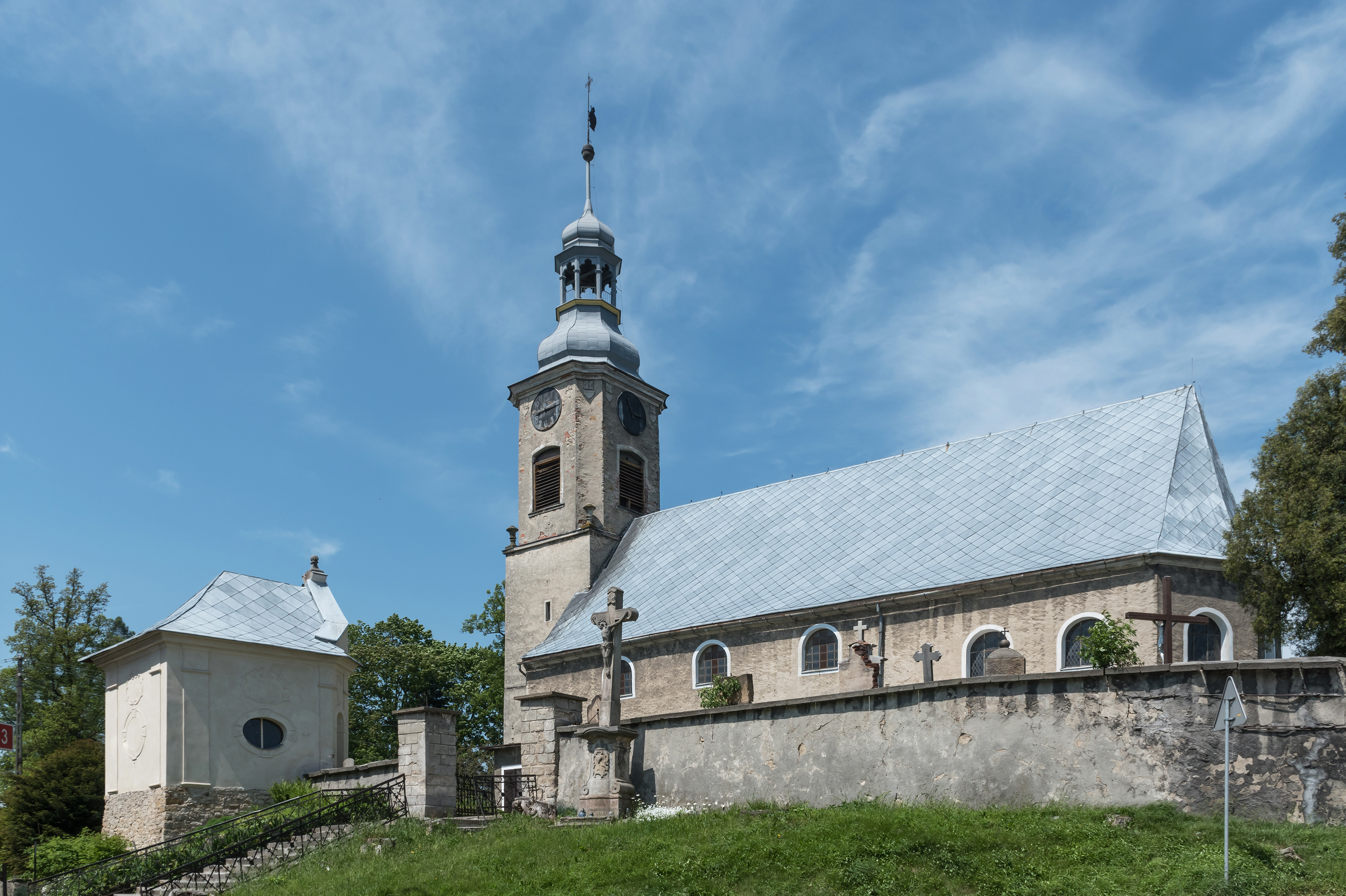 2016 Kościół św. Mikołaja w Domaszkowie 01