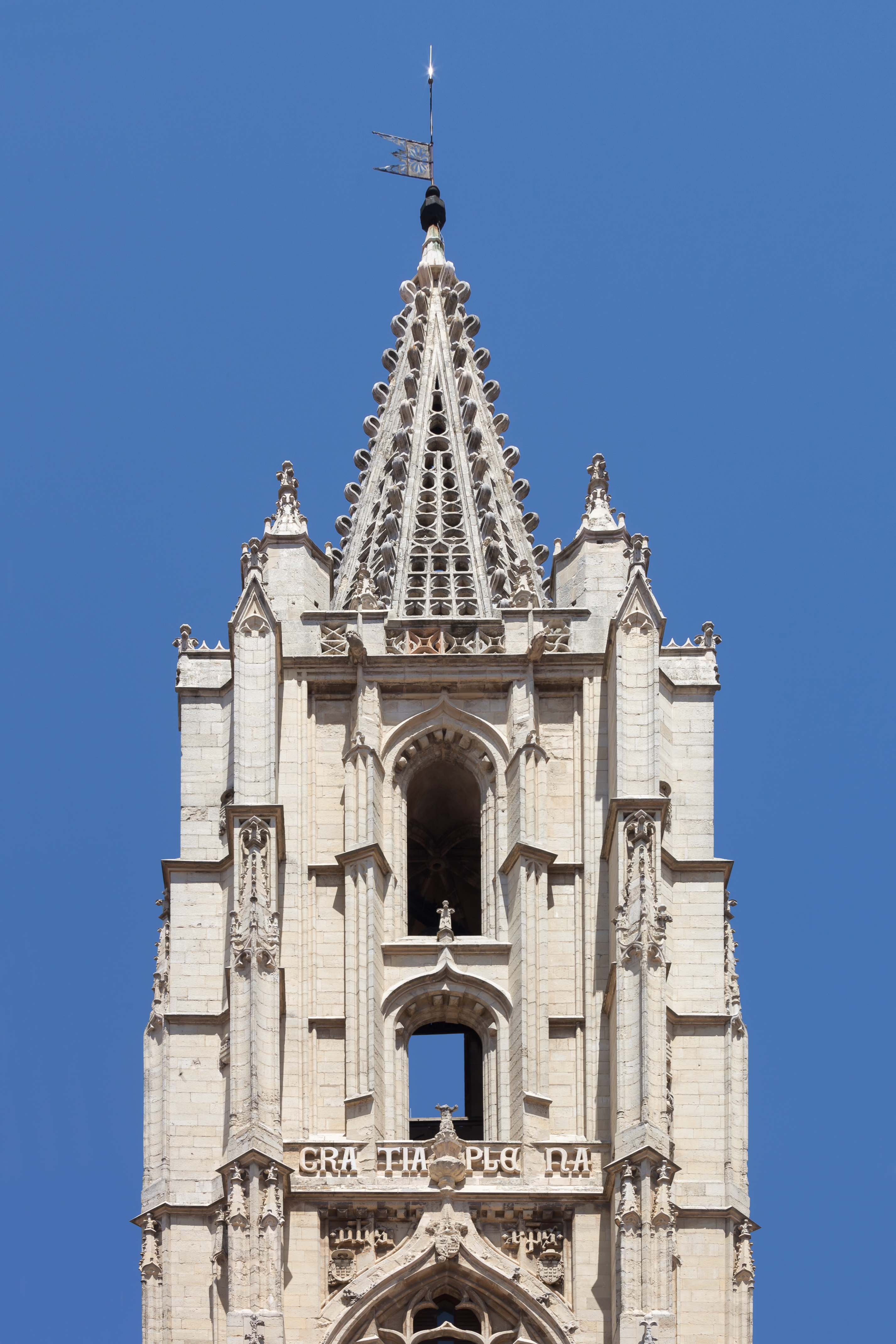 Campanario da Catedral de León 58