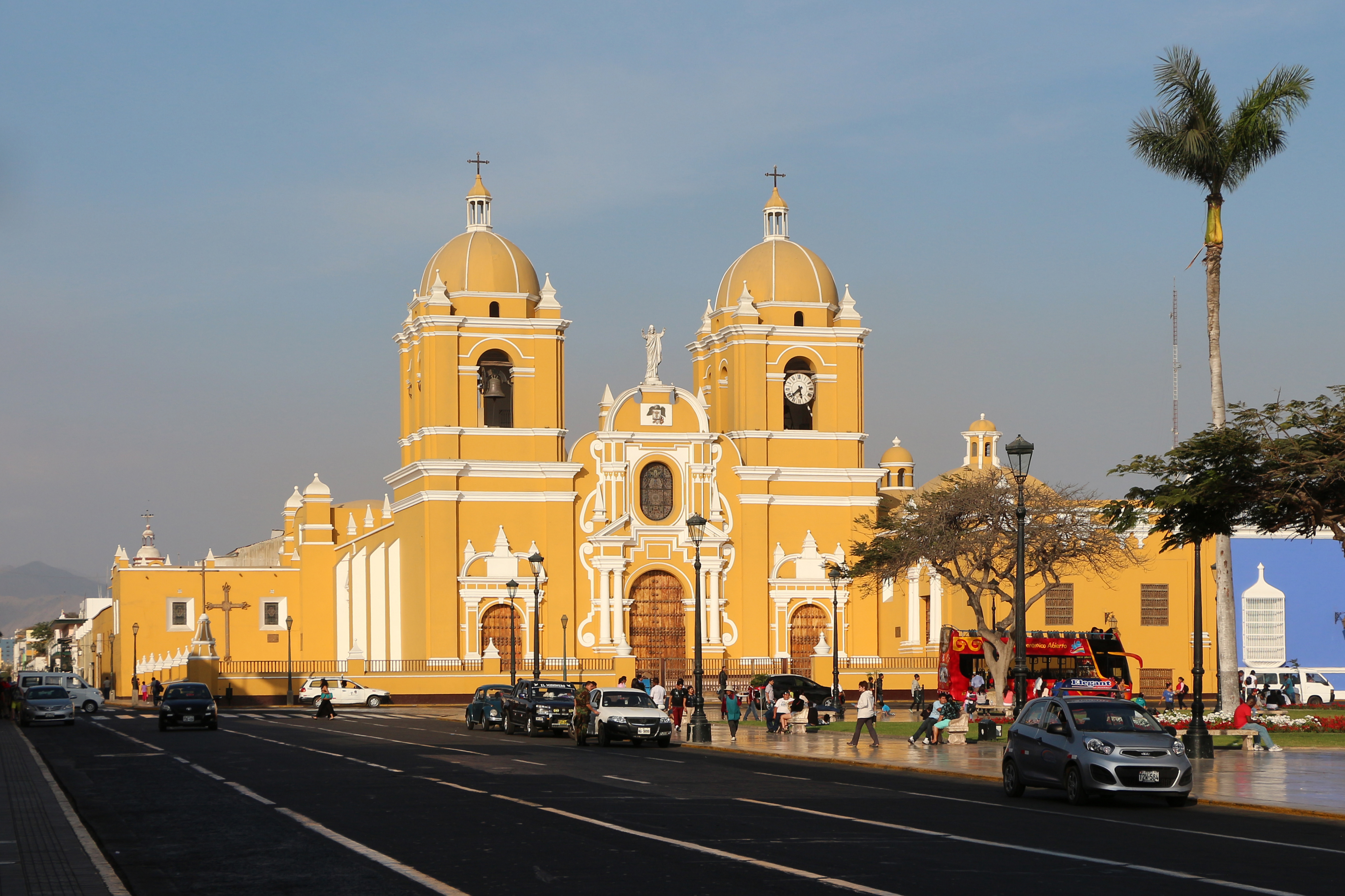 Cathedral of Trujillo, Peru 01