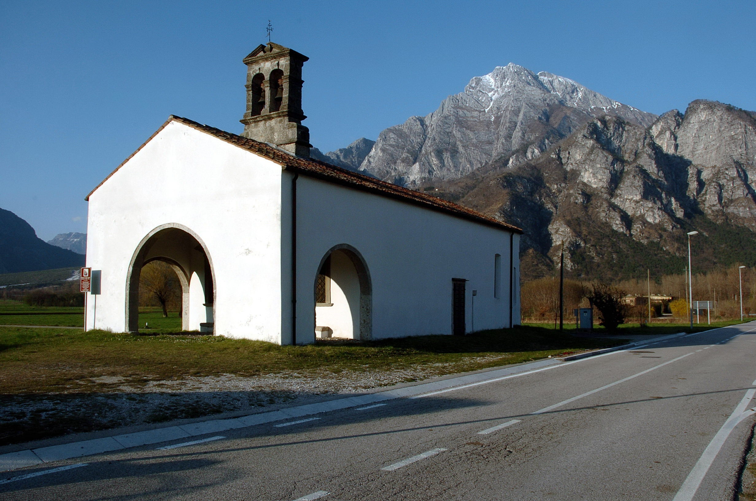 Cavazzo Carnico Chiesa di San Rocco Monte Amariana 05042008 32