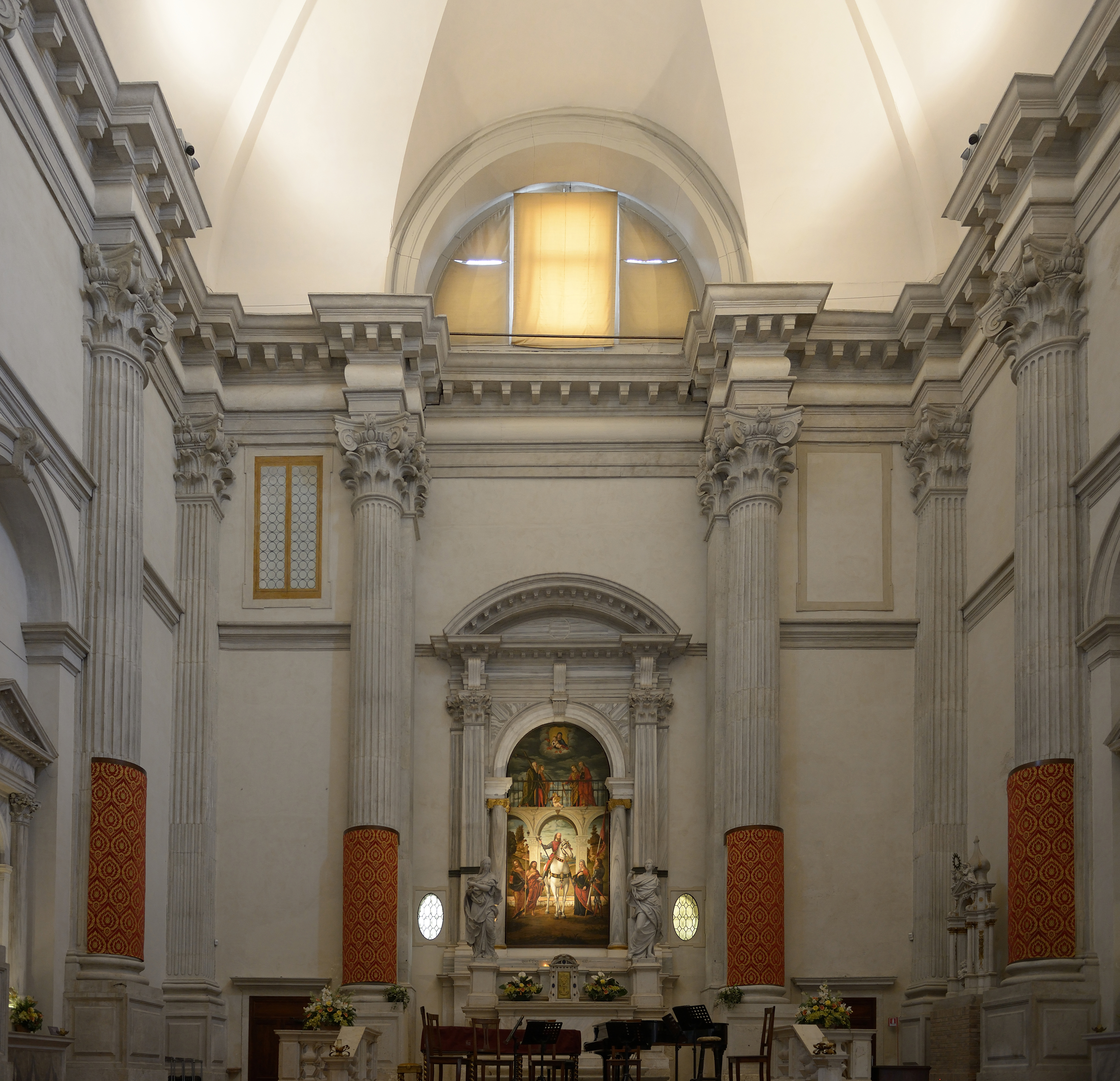 Chiesa di San Vidal a Venezia interno 2013