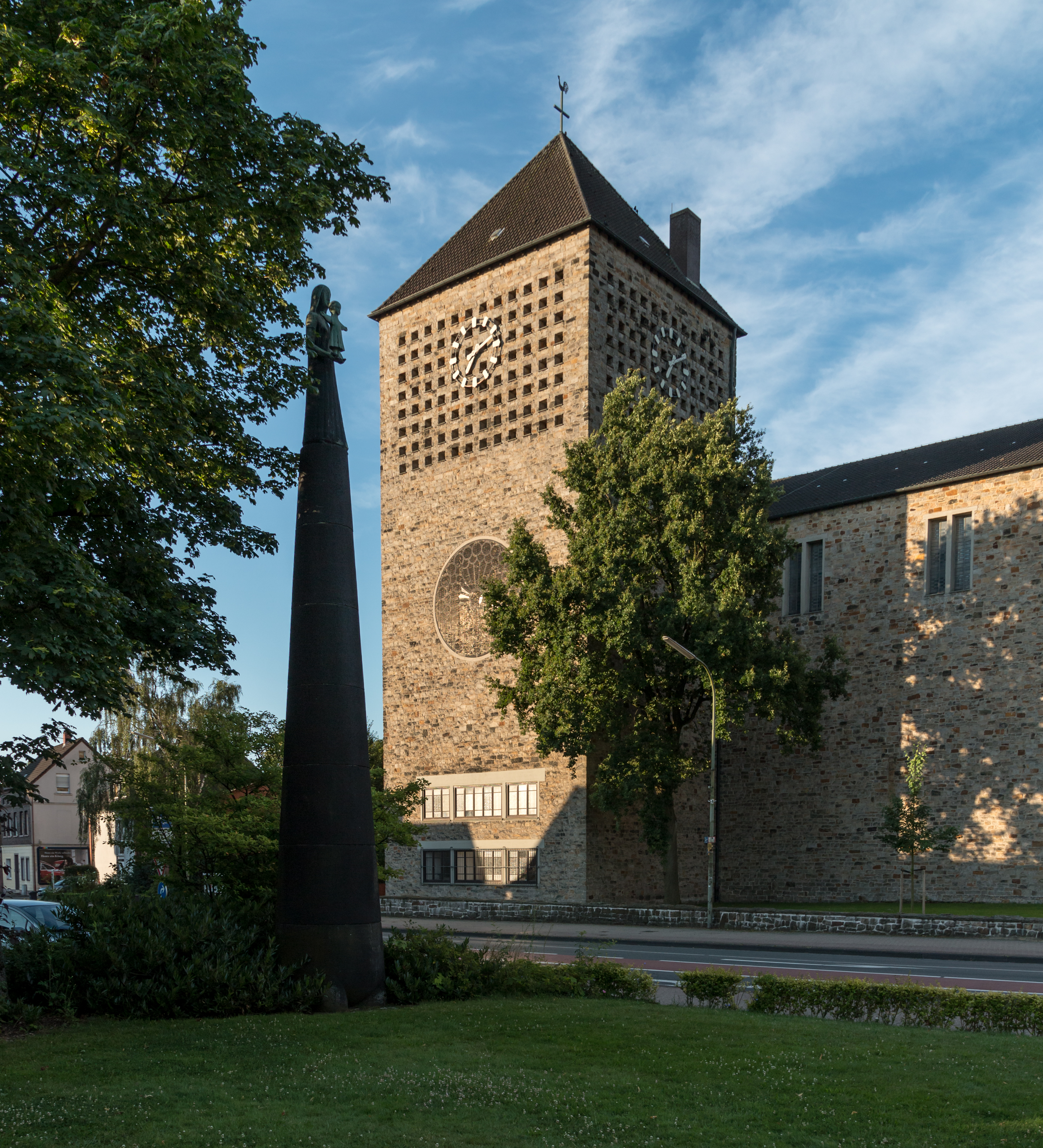 Dülmen, Heilig-Kreuz-Kirche -- 2014 -- 2742