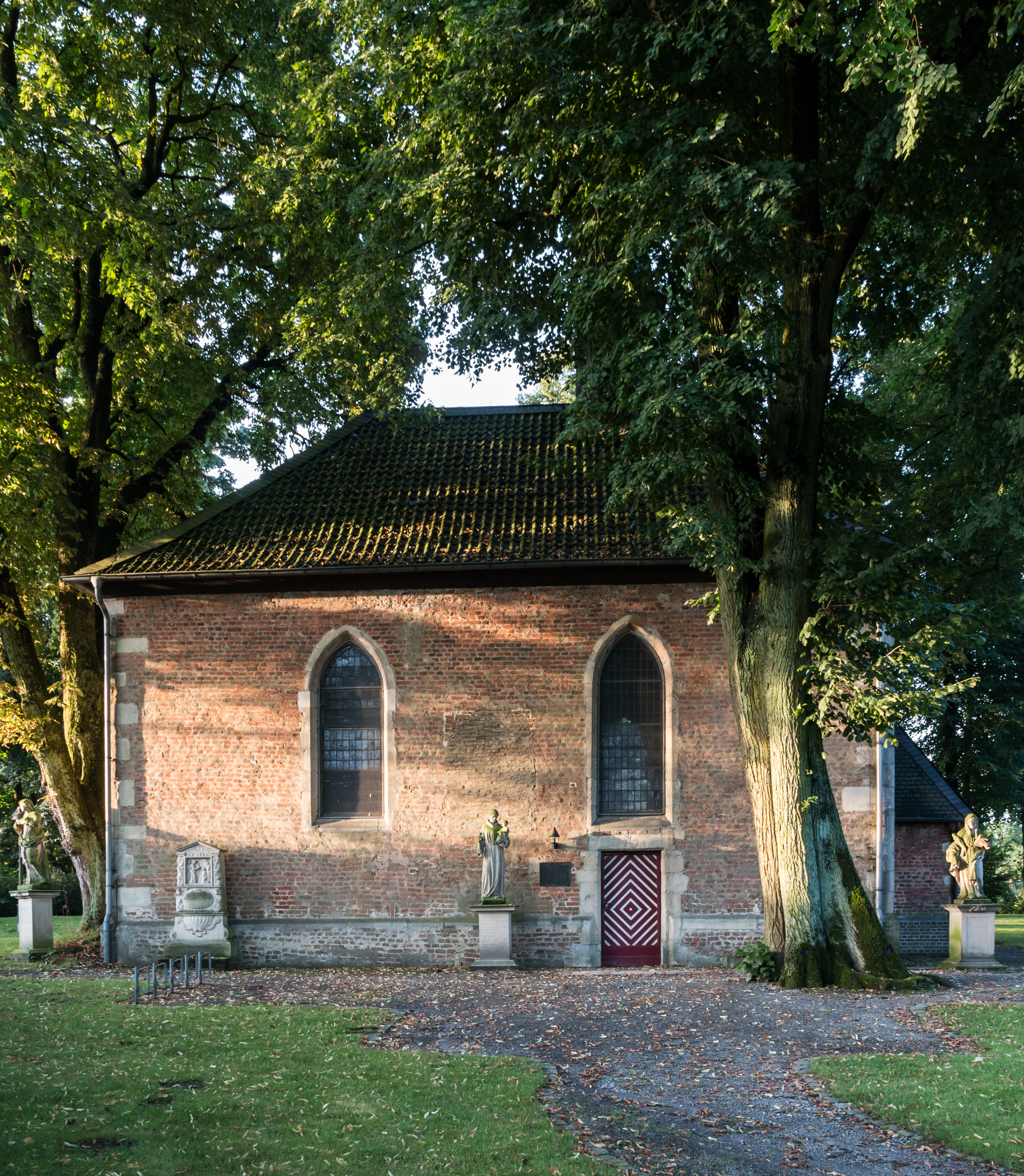 Dülmen, Kreuzkapelle -- 2014 -- 2710