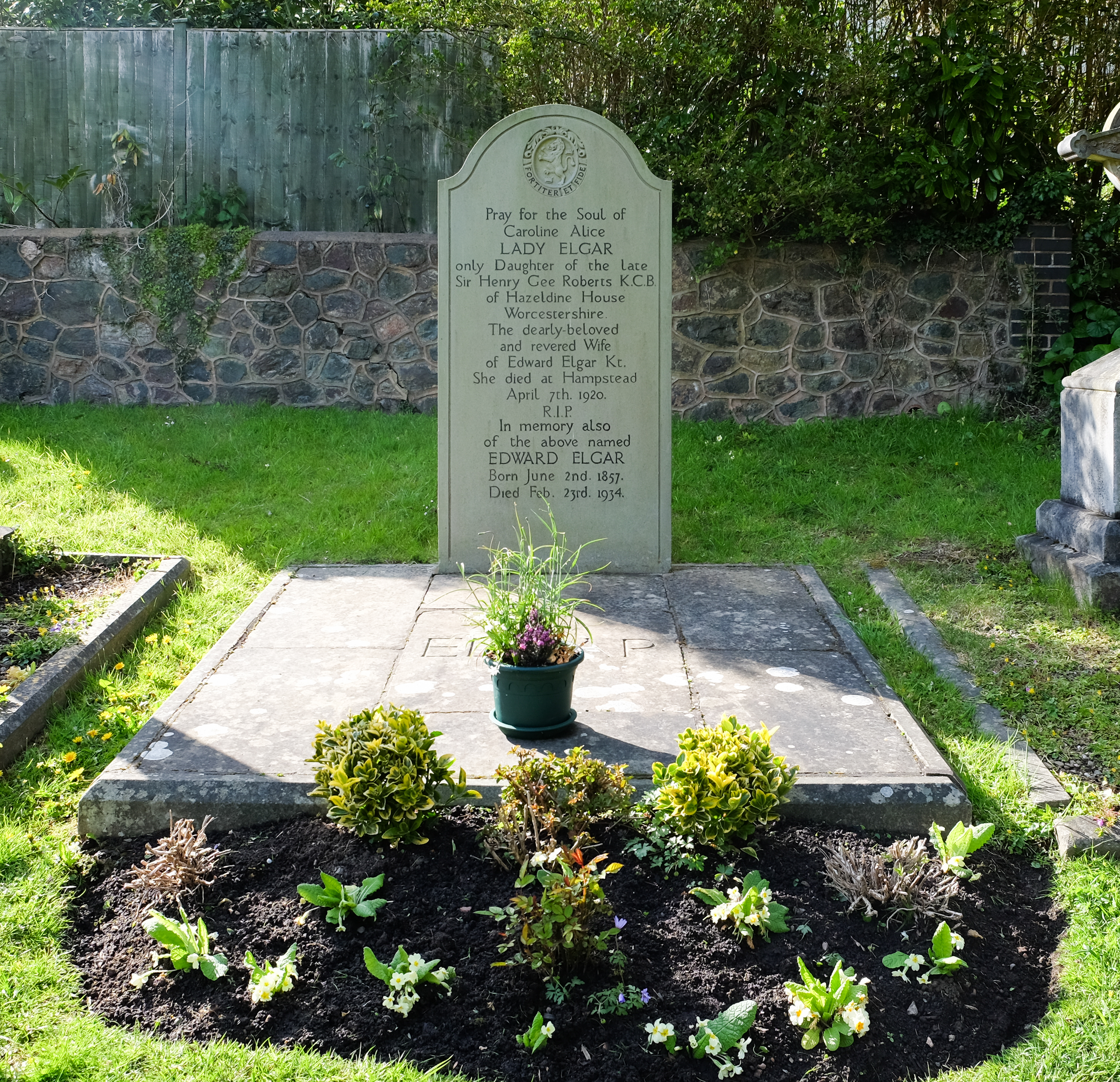 Elgar's grave, Little Malvern