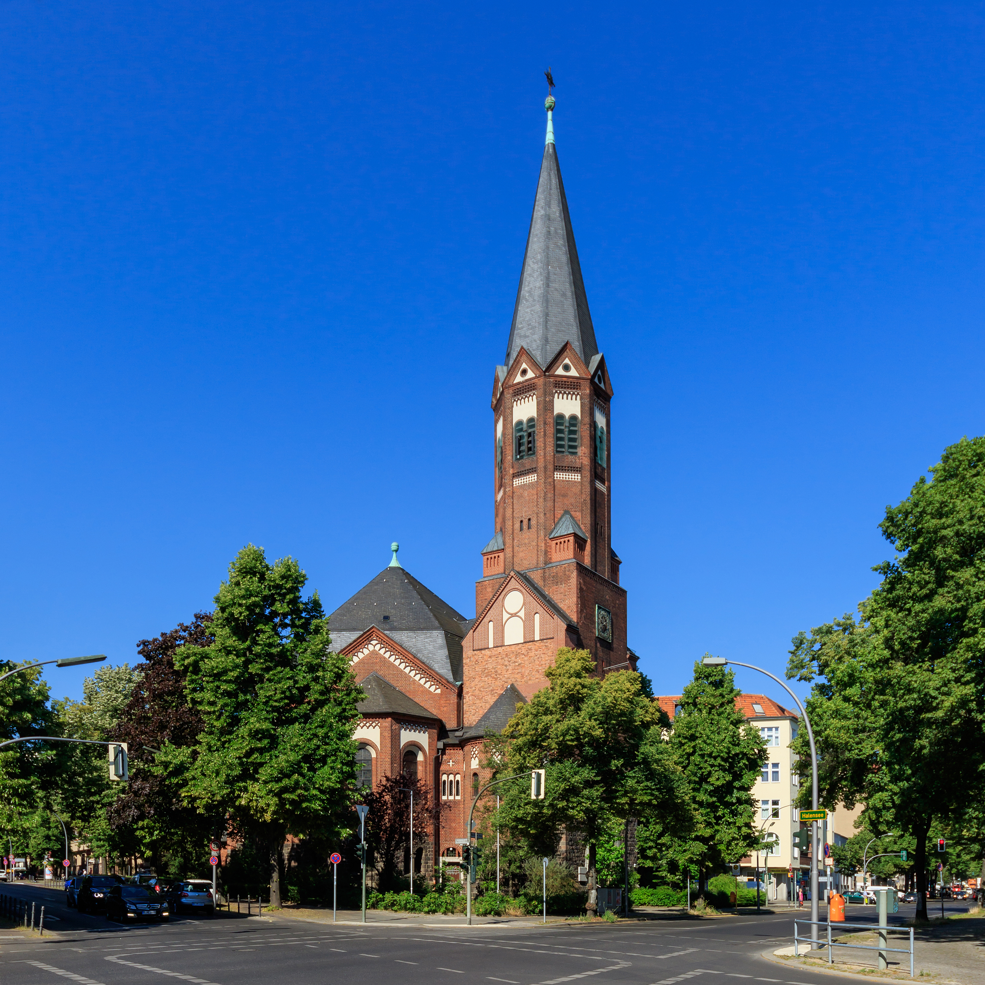 Hochmeister-Kirche Berlin-Halensee 07-2015
