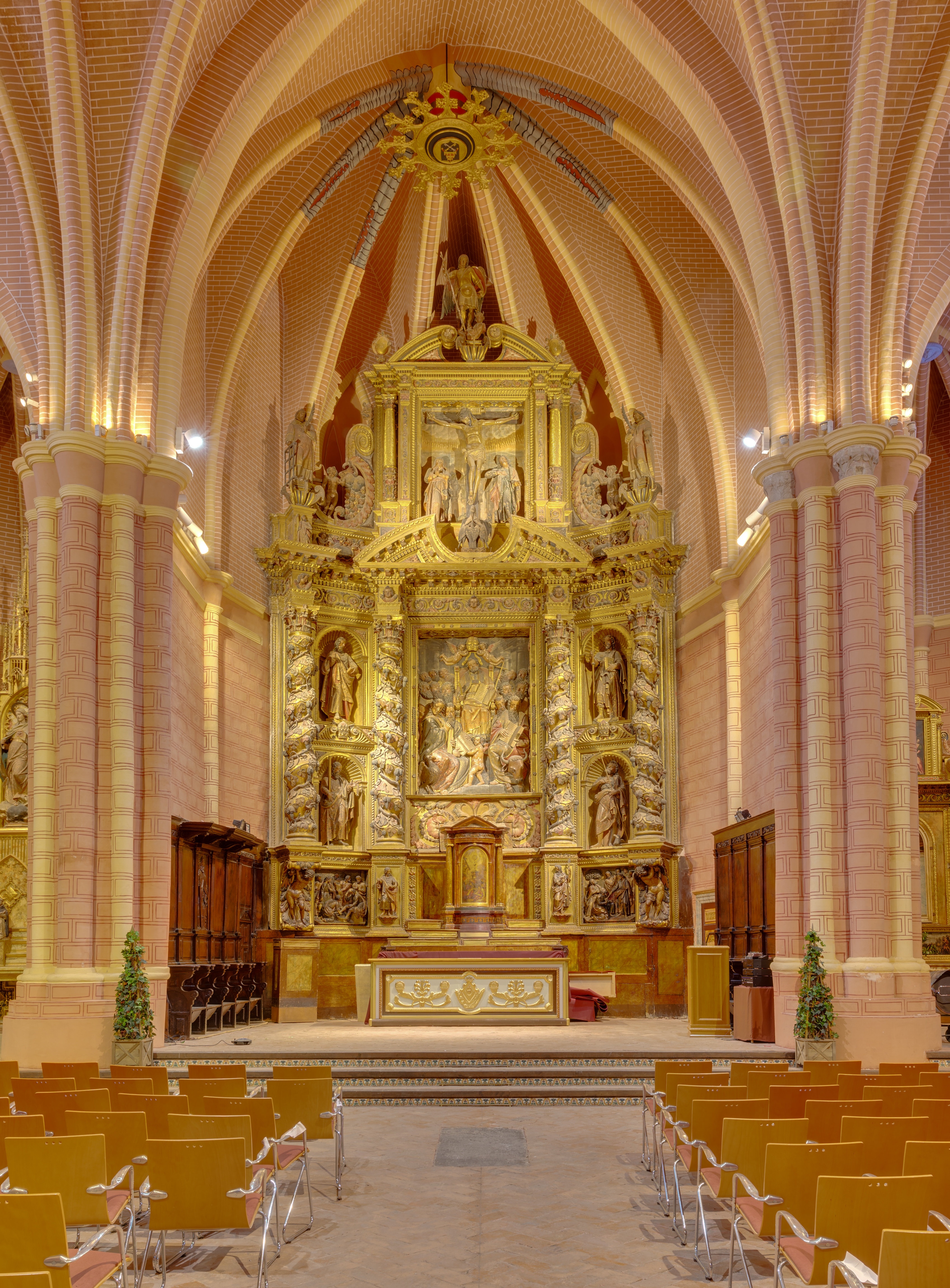 Iglesia de San Pedro de los Francos, Calatayud, España, 2014-12-29, DD 046-050 HDR