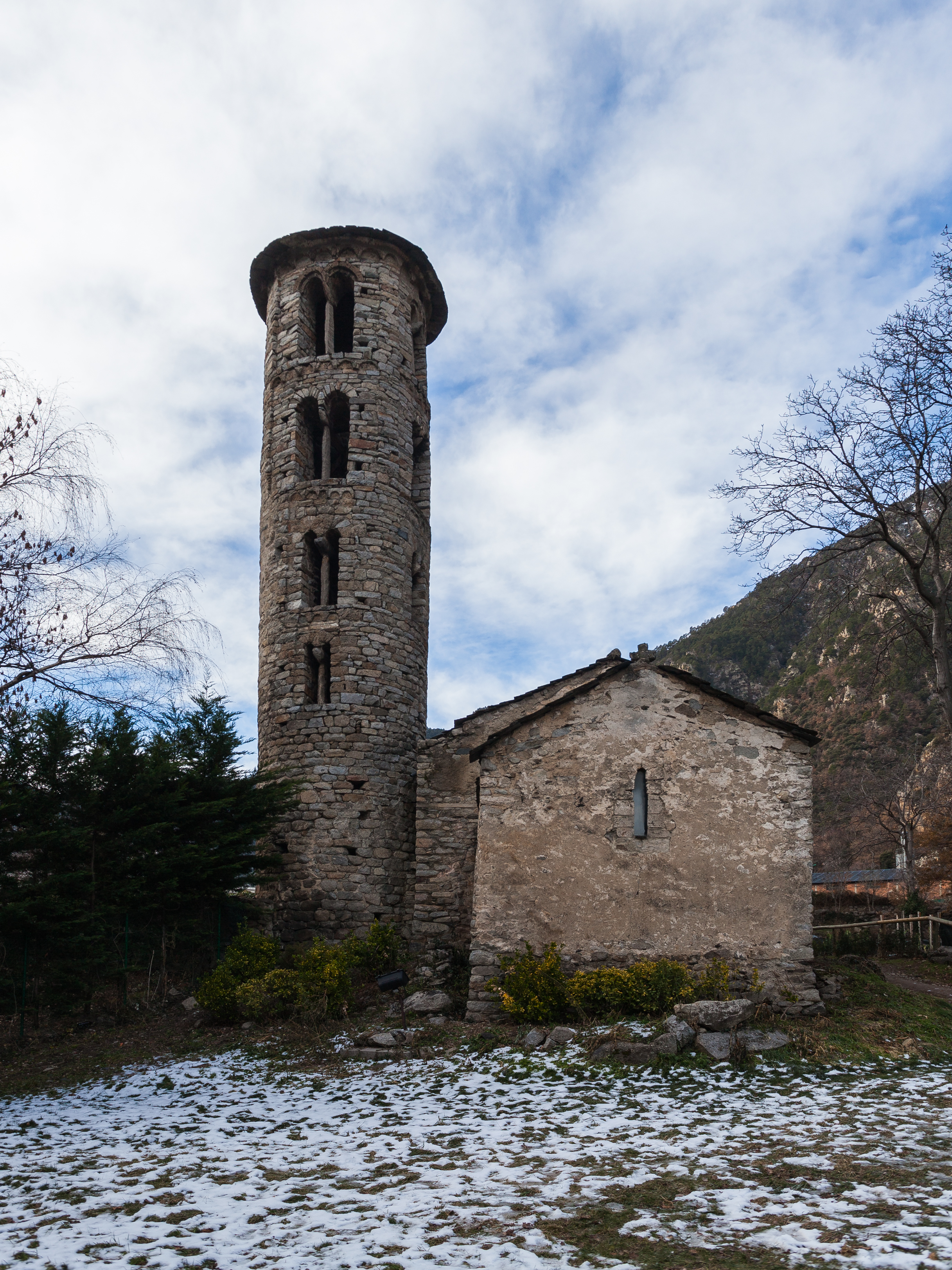Iglesia de Santa Coloma de Andorra, Santa Coloma, Andorra, 2013-12-30, DD 05