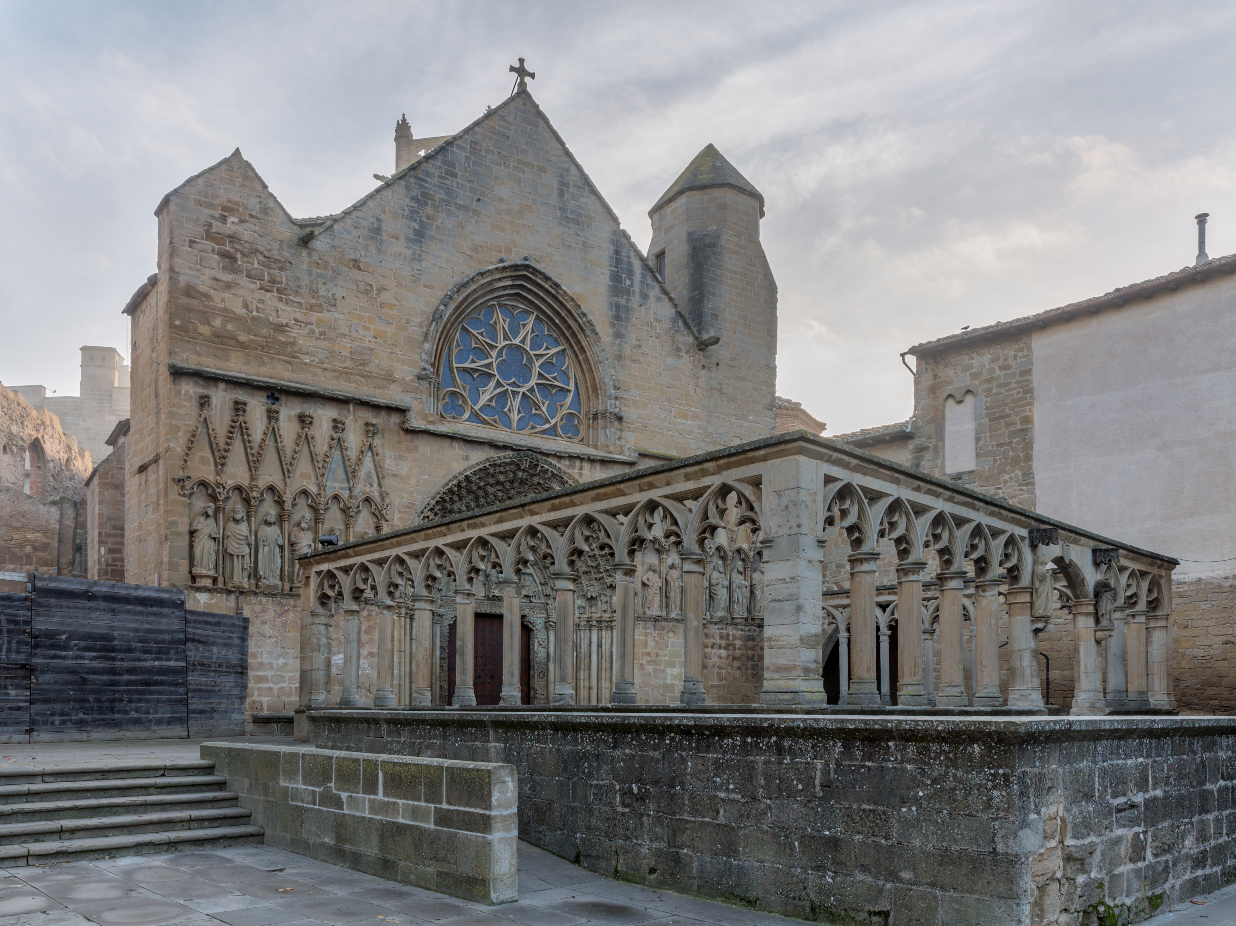 Iglesia de Santa María la Real, Olite, Navarra, España, 2015-01-06, DD 12-14 HDR