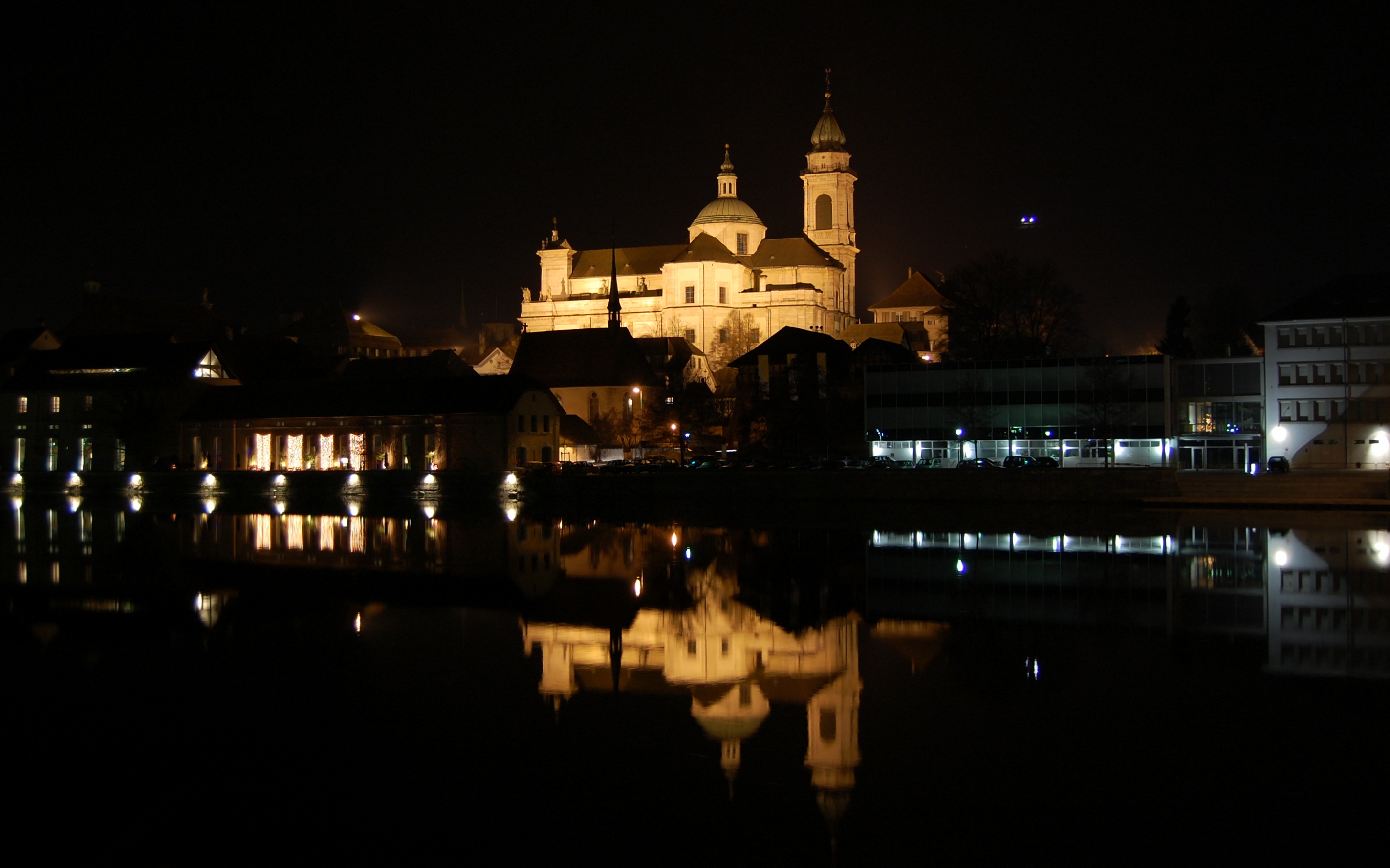 Kathedrale St. Urs und Viktor - nachts retouched