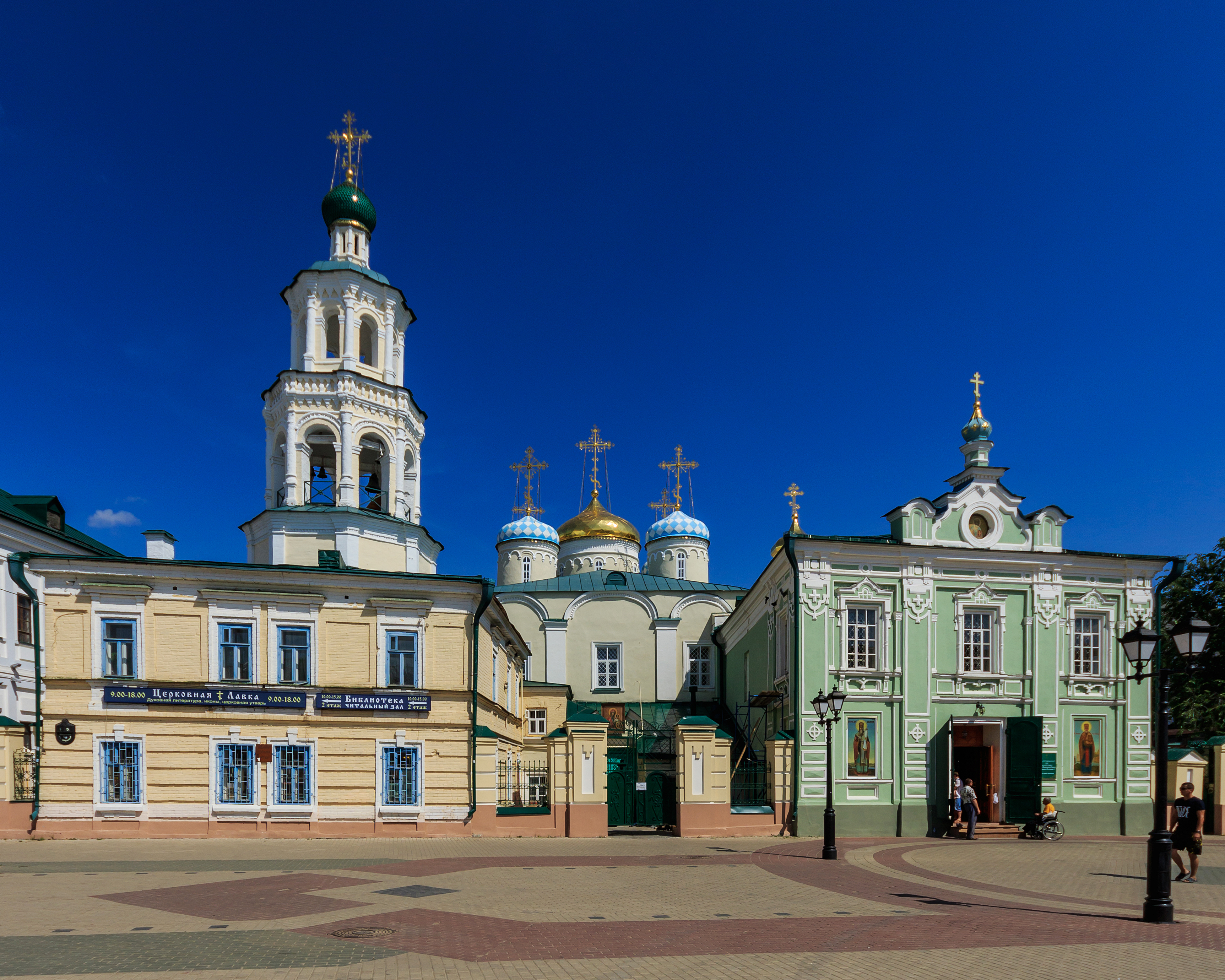 Kazan Baumana Street StNicholas Cathedral 08-2016