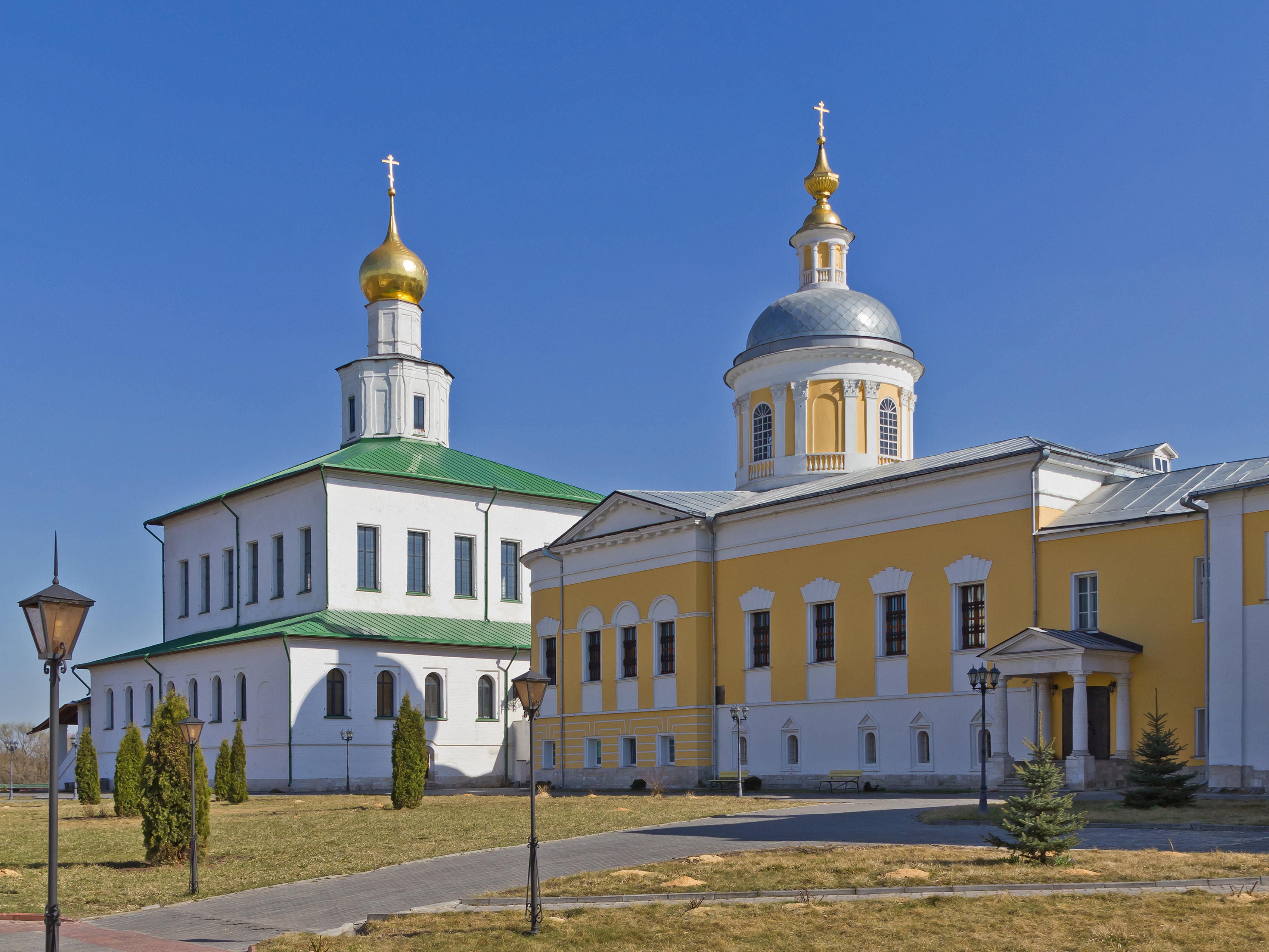 Kolomna 04-2014 img16 Staro-Golutvin Monastery