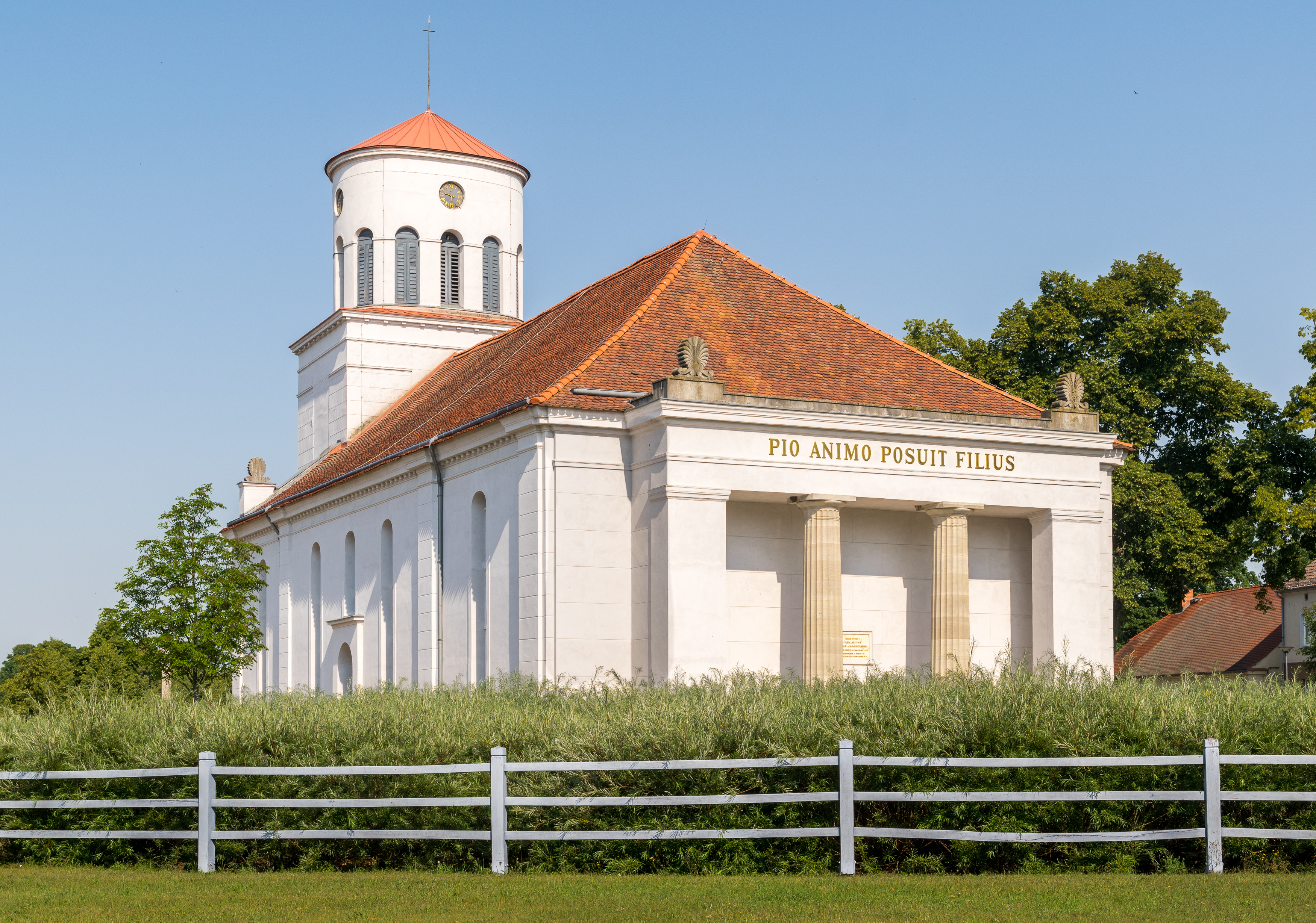 Neuhardenberg - 2015-07-04 - Schinkel-Kirche (09)