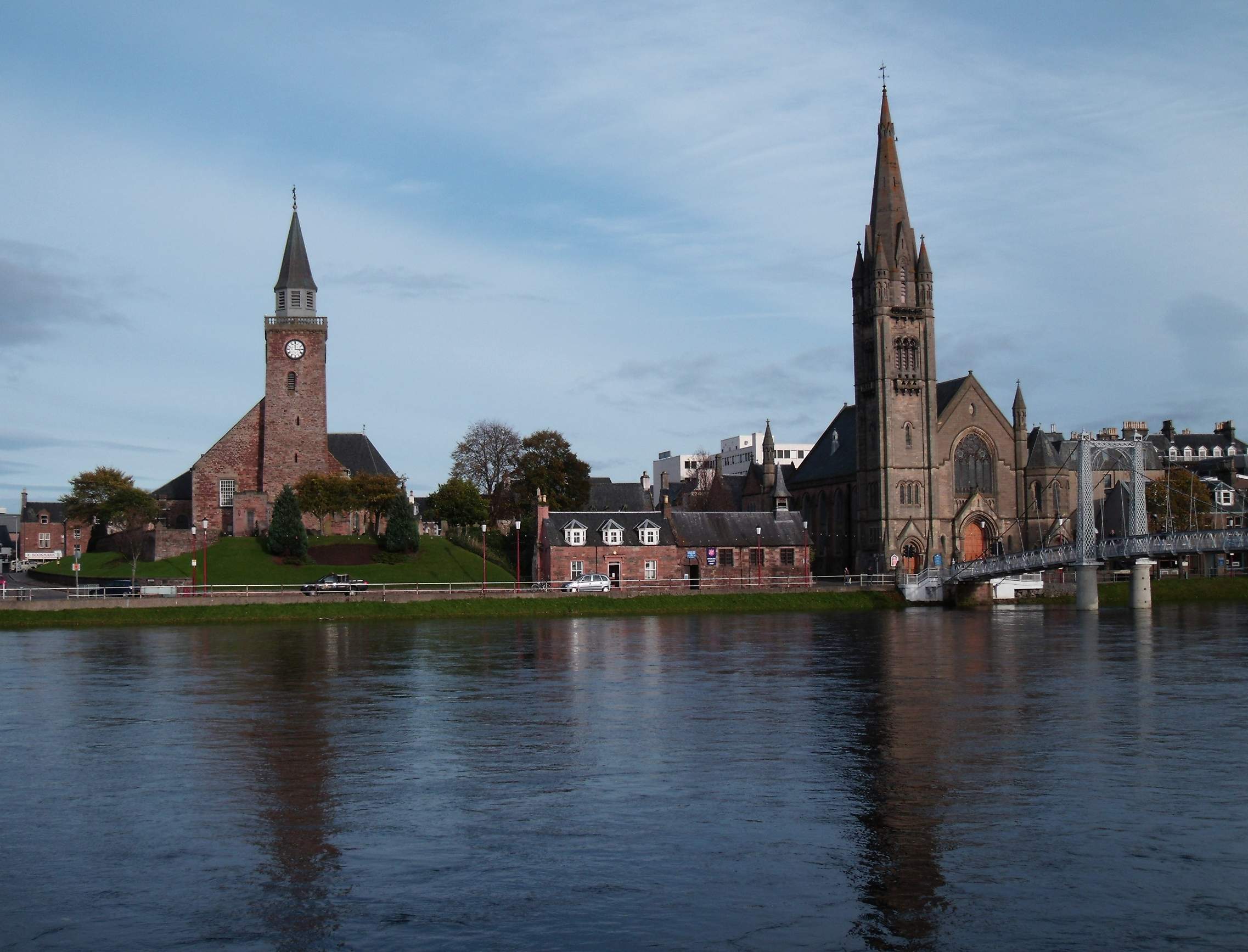 Old High and Free North Churches on bank of River Ness Inverness Scotland (5124063934)