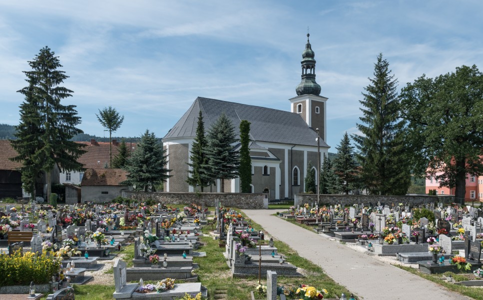 2016 Kościół św. Andrzeja w Trzebieszowicach 01