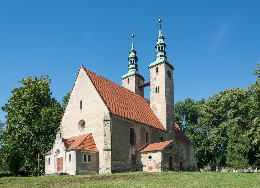 2016 Kościół Niepokalanego Poczęcia NMP i św. Zuzanny w Stolcu 1