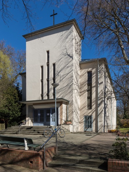 Baptistenkirche B-Steglitz 04-2015