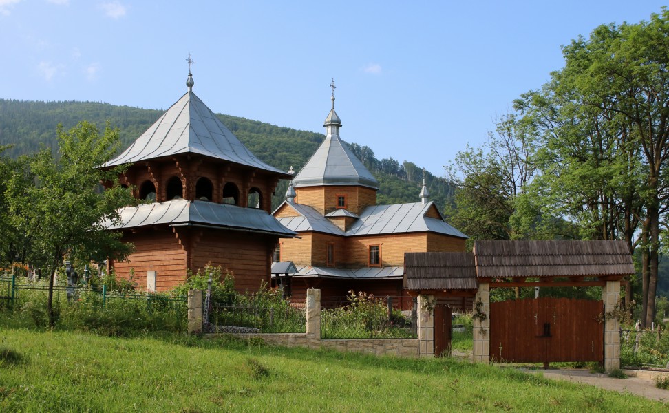 Church of the Dormition of the Theotokos Yaremche 2016 G1