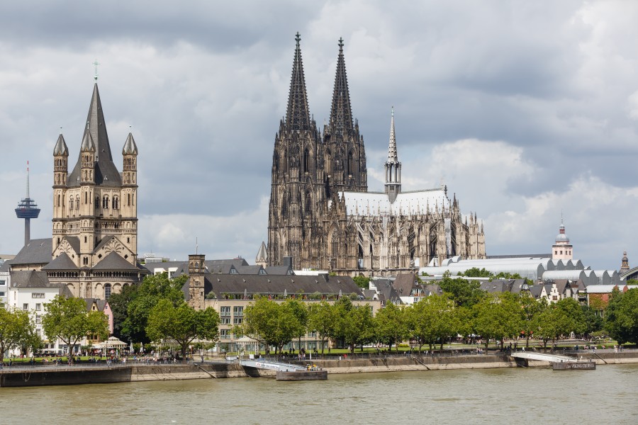Cologne Germany Exterior-view-of-Cologne-Cathedral-08