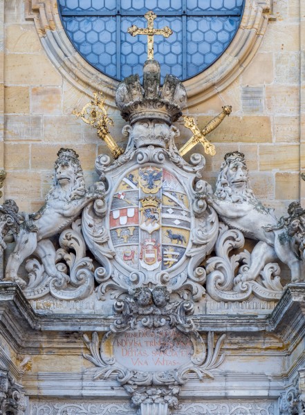 Gößweinstein Basilika Portal Wappen P1210220