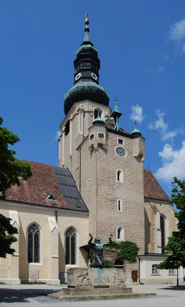Kirchturm Baden NÖ-2