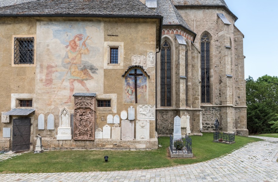 Maria Saal Pfarr-und Wallfahrtskirche Mariae Himmelfahrt Sakristei Aussenwand 24062017 9799