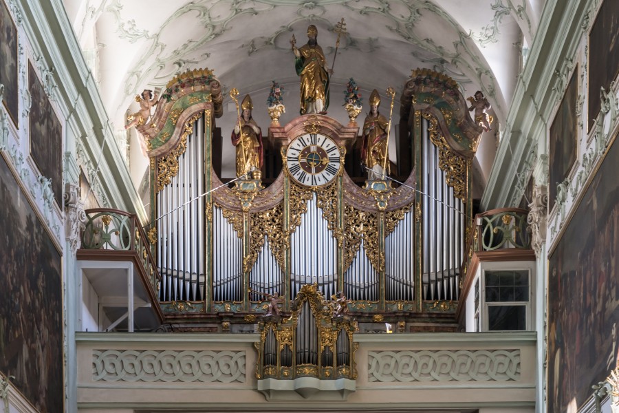 Salzburg Stiftskirche St. Peter Orgel 01