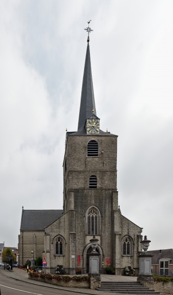 Sint-Martinuskerk in Overijse, Belgium (DSCF7537, DSCF7541)