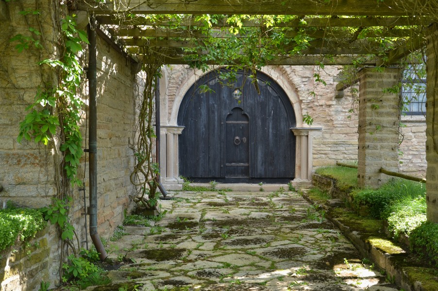 Vreta Monastery Church - old entrance