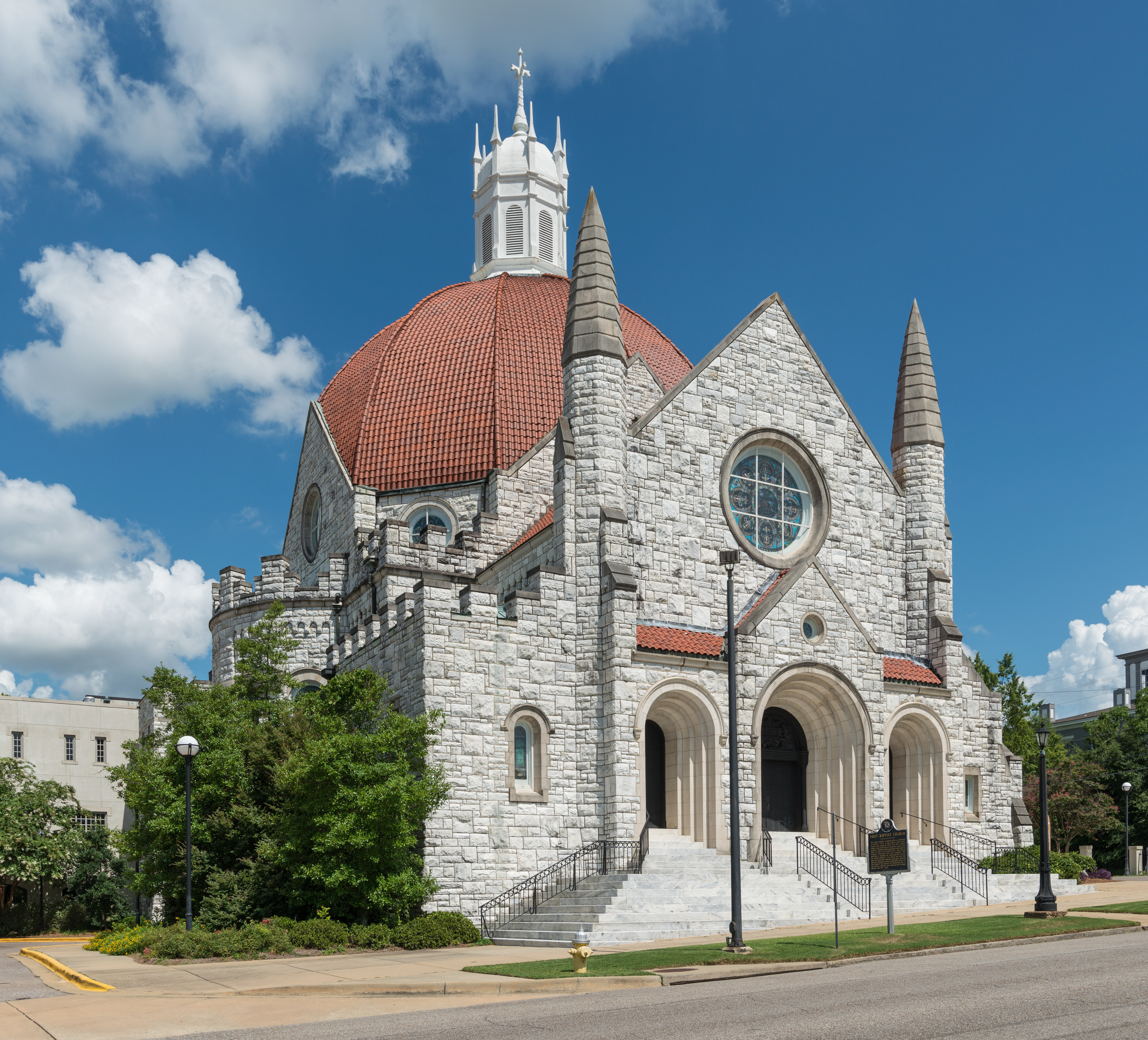 S Perry St First Baptist Church, Montgomery, West view 20160713 1