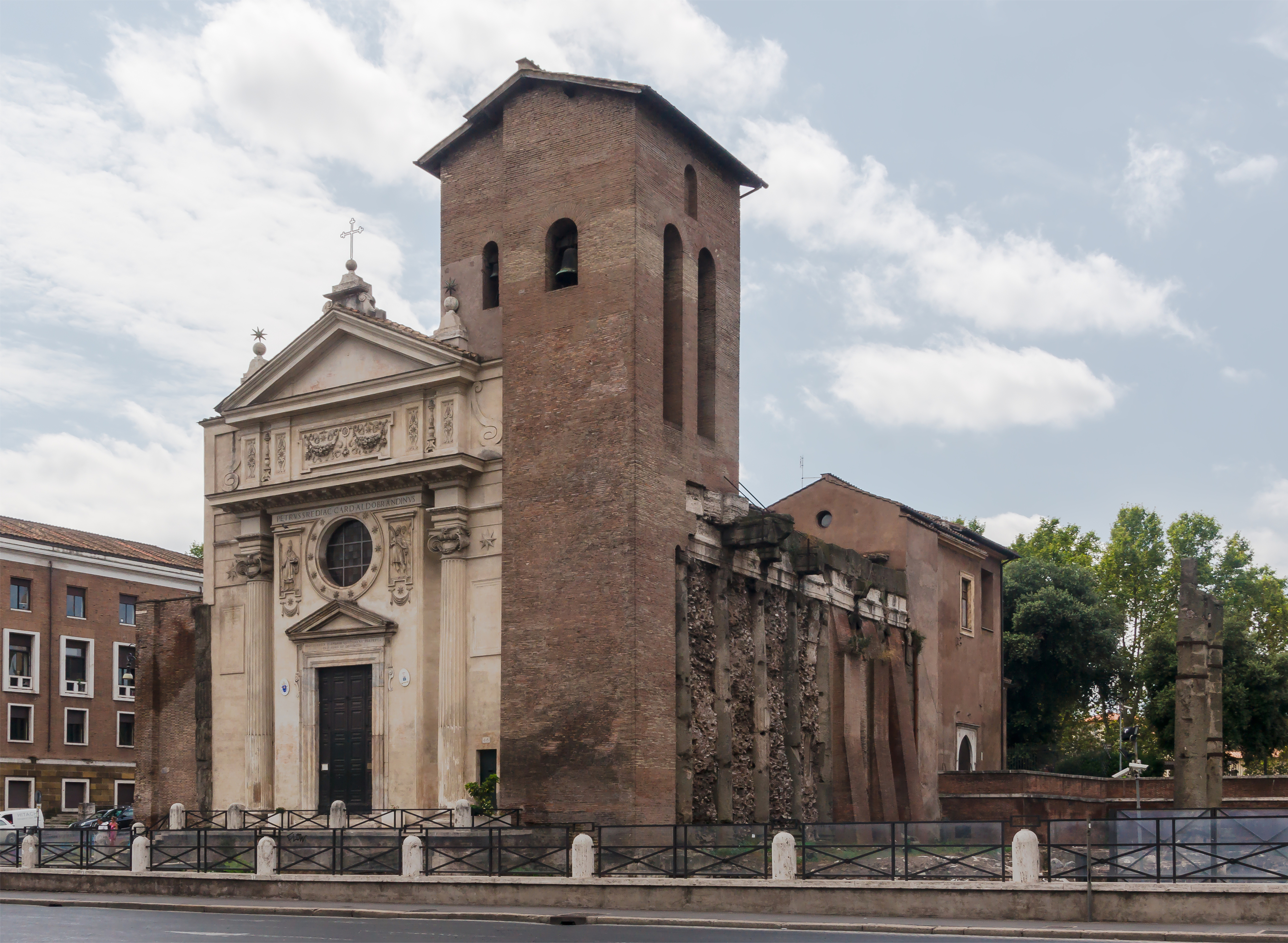 San Nicola in Carcere facade Rome