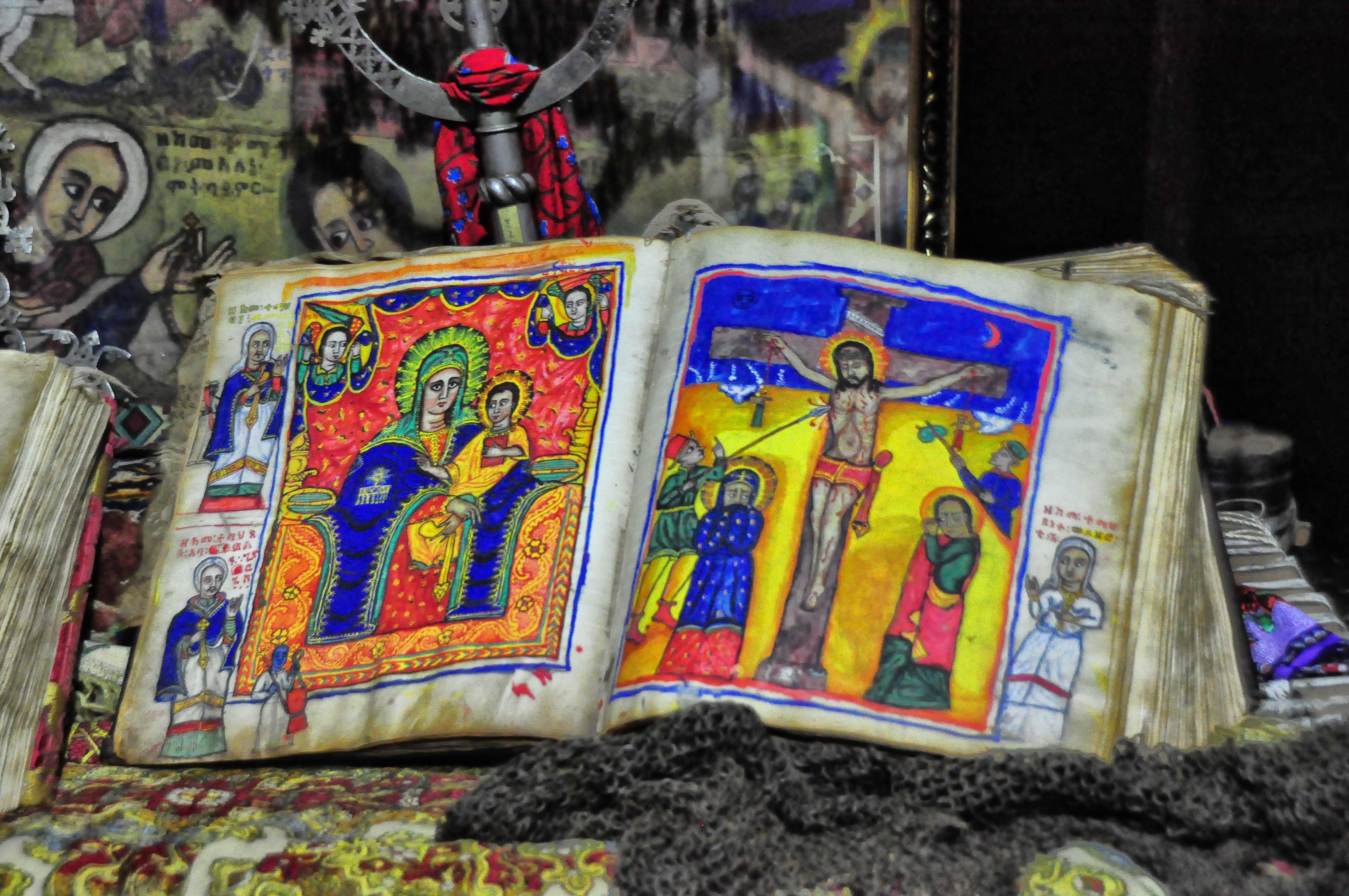 The Altar and the Book, Lake Tana Earth Church, Ethiopia (6952466412)