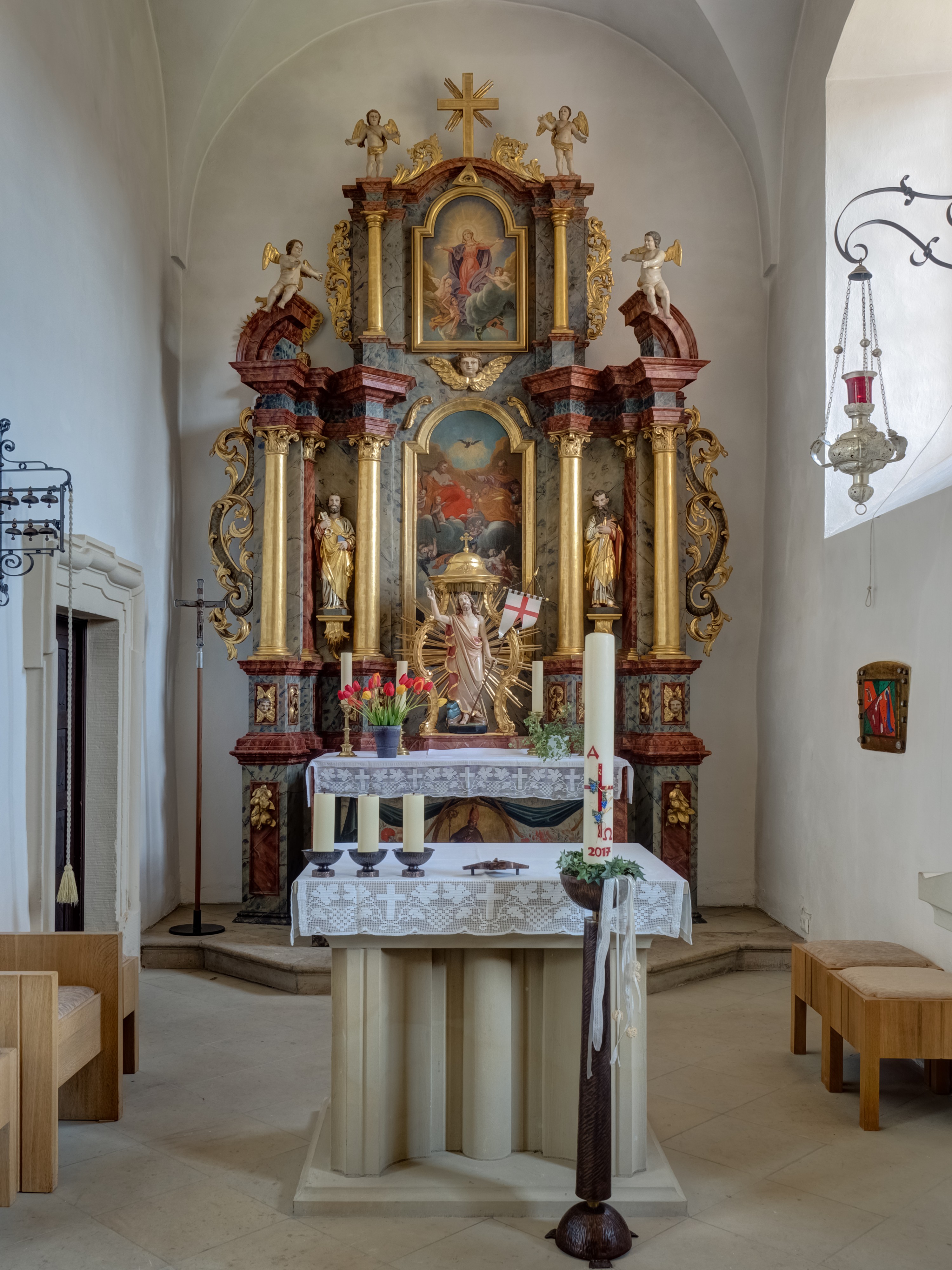 Bischwind Kirche Altar 17RM0410