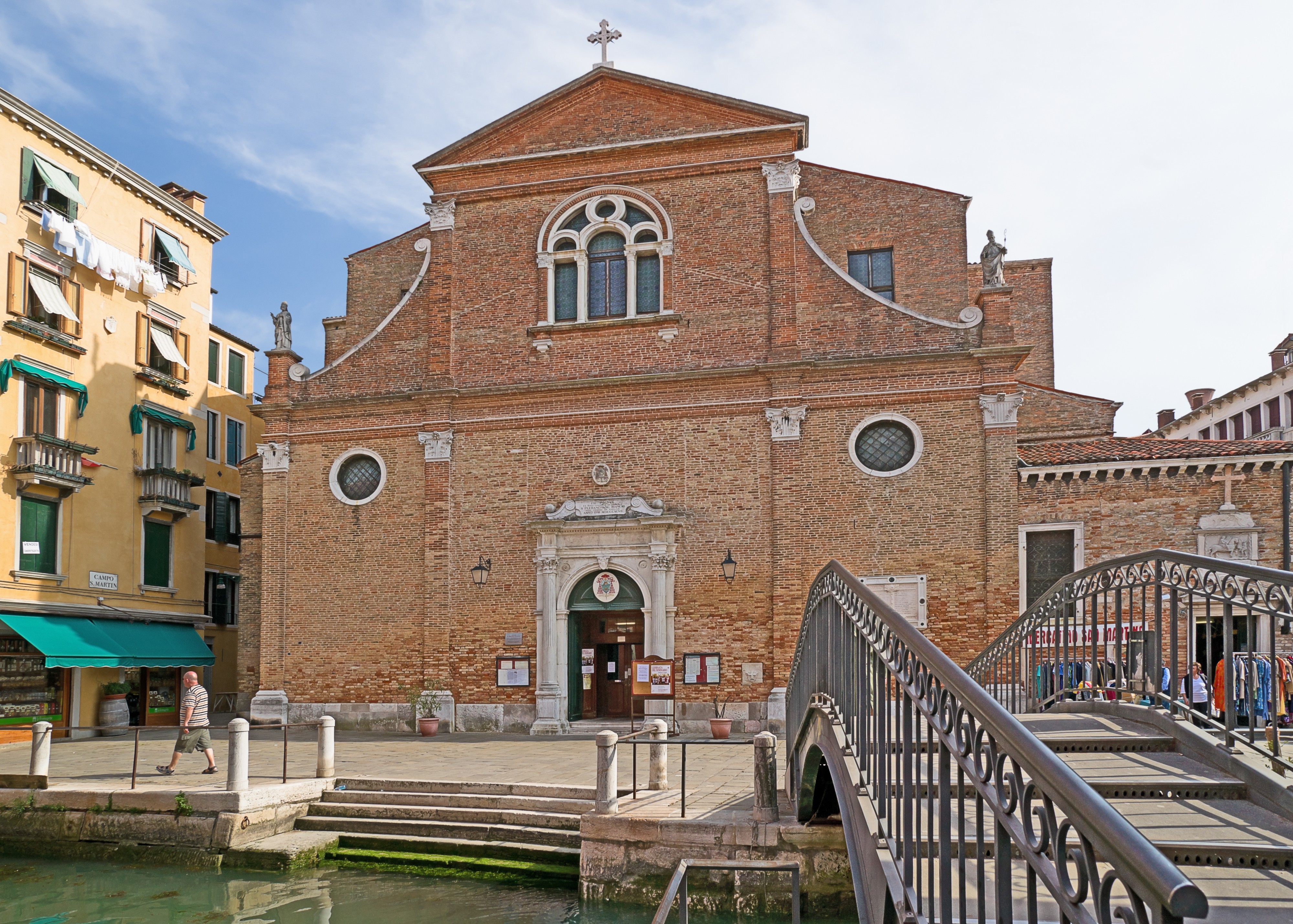 Chiesa di San Martino - Faciata- Ponte dei Penini
