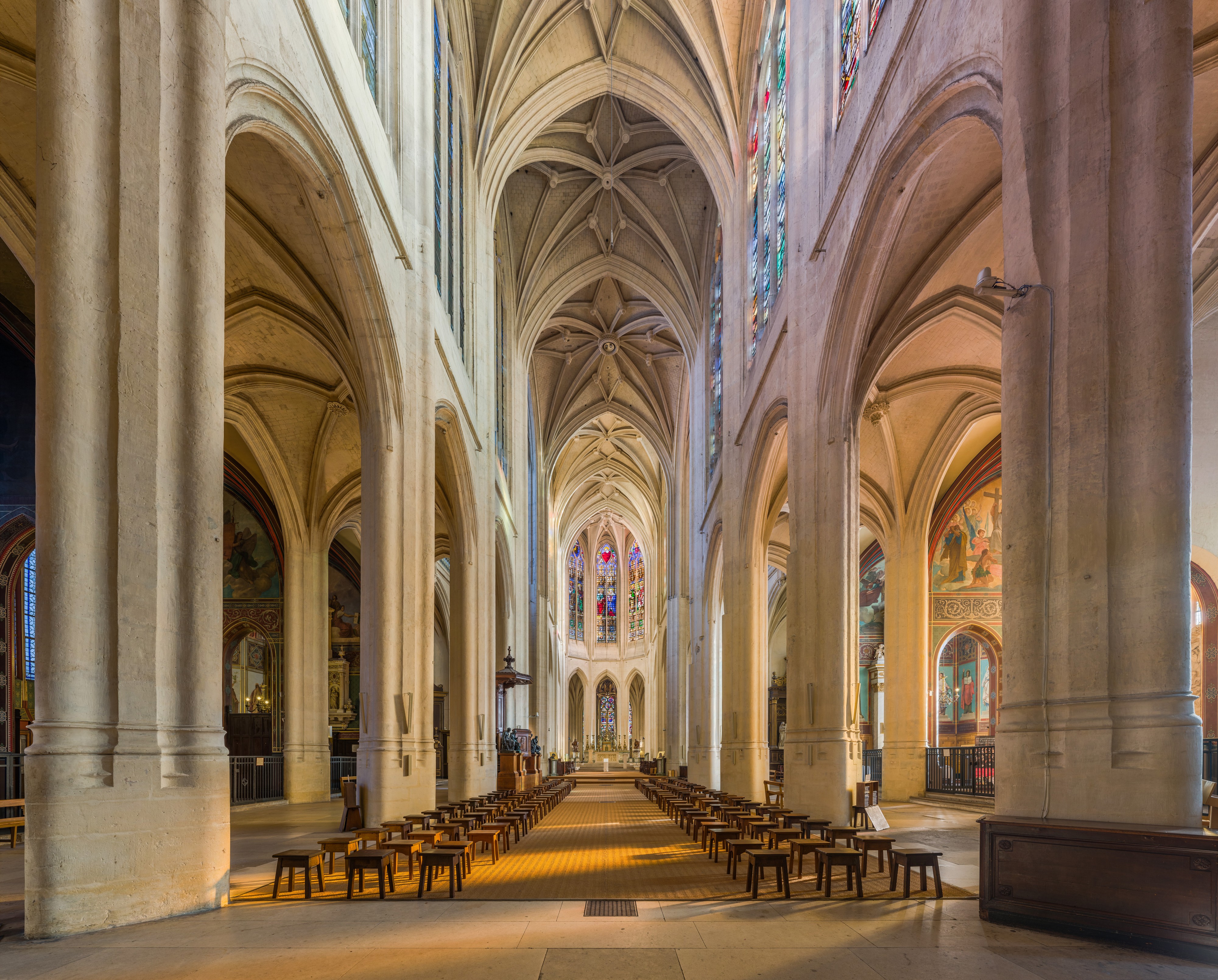 Church of St-Gervais-et-St-Protais Interior 1, Paris, France - Diliff