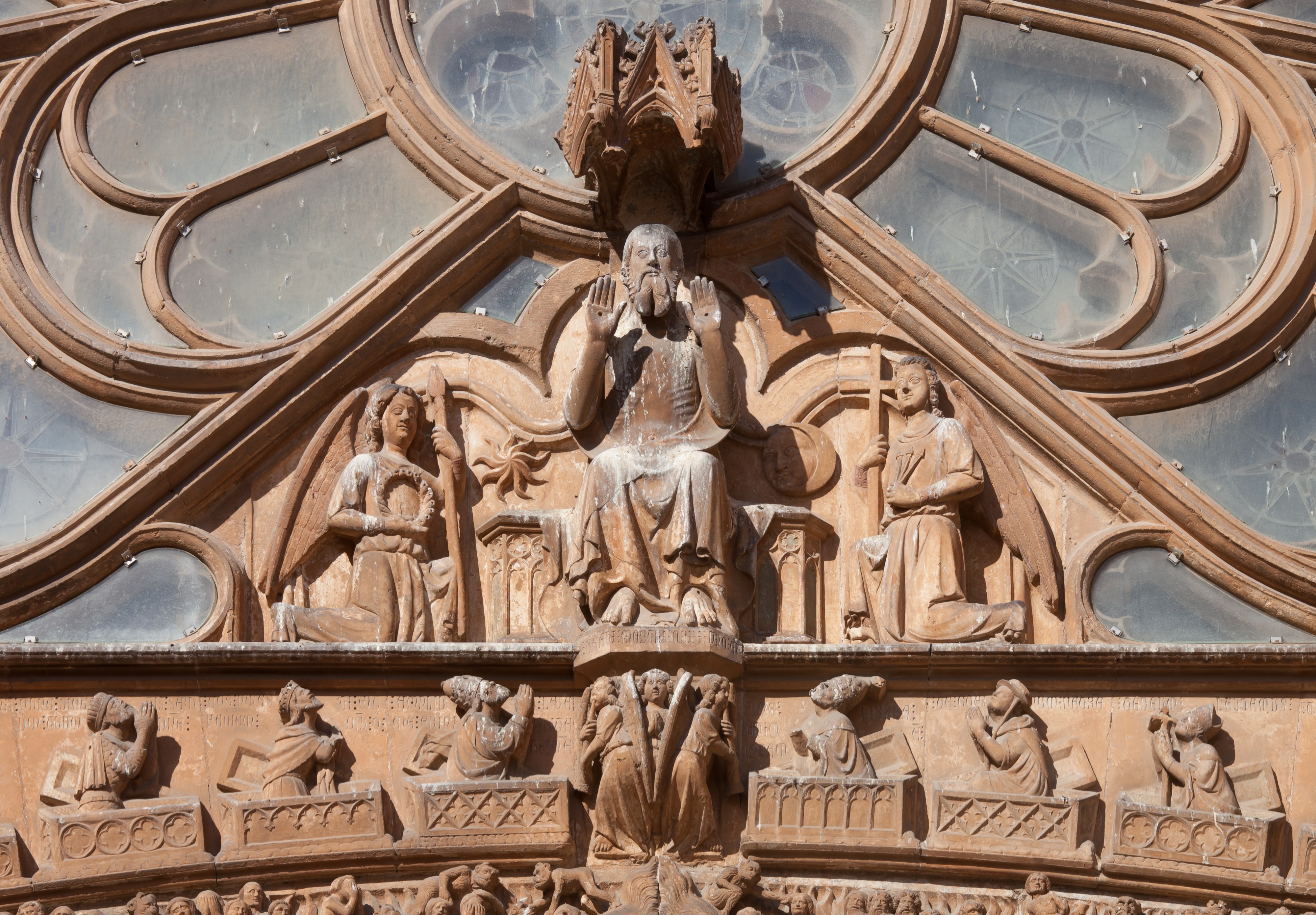 Detalle do pórtico da Catedral de Tarragona-52
