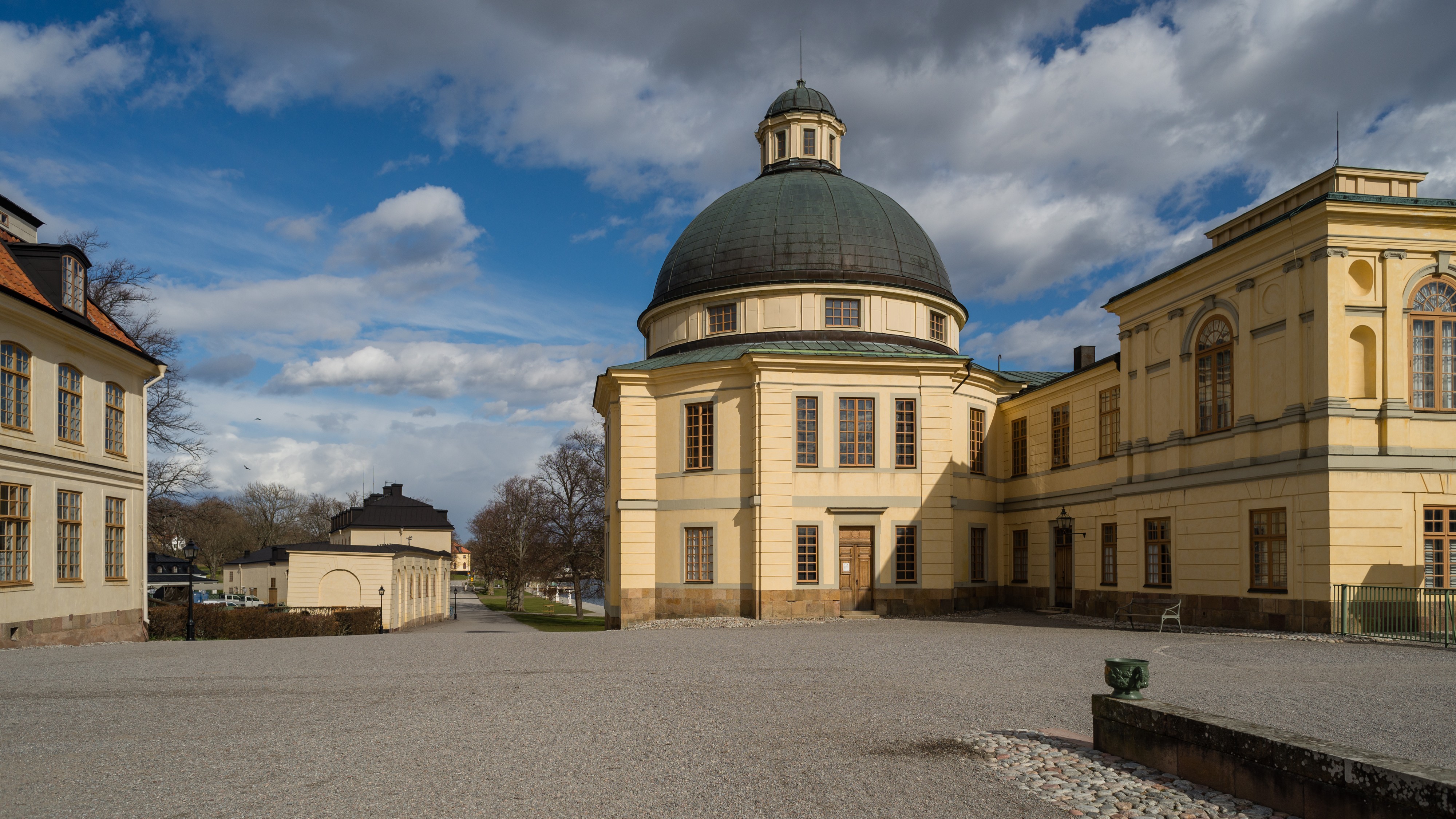 Drottningholms slottskyrka April 2015 02