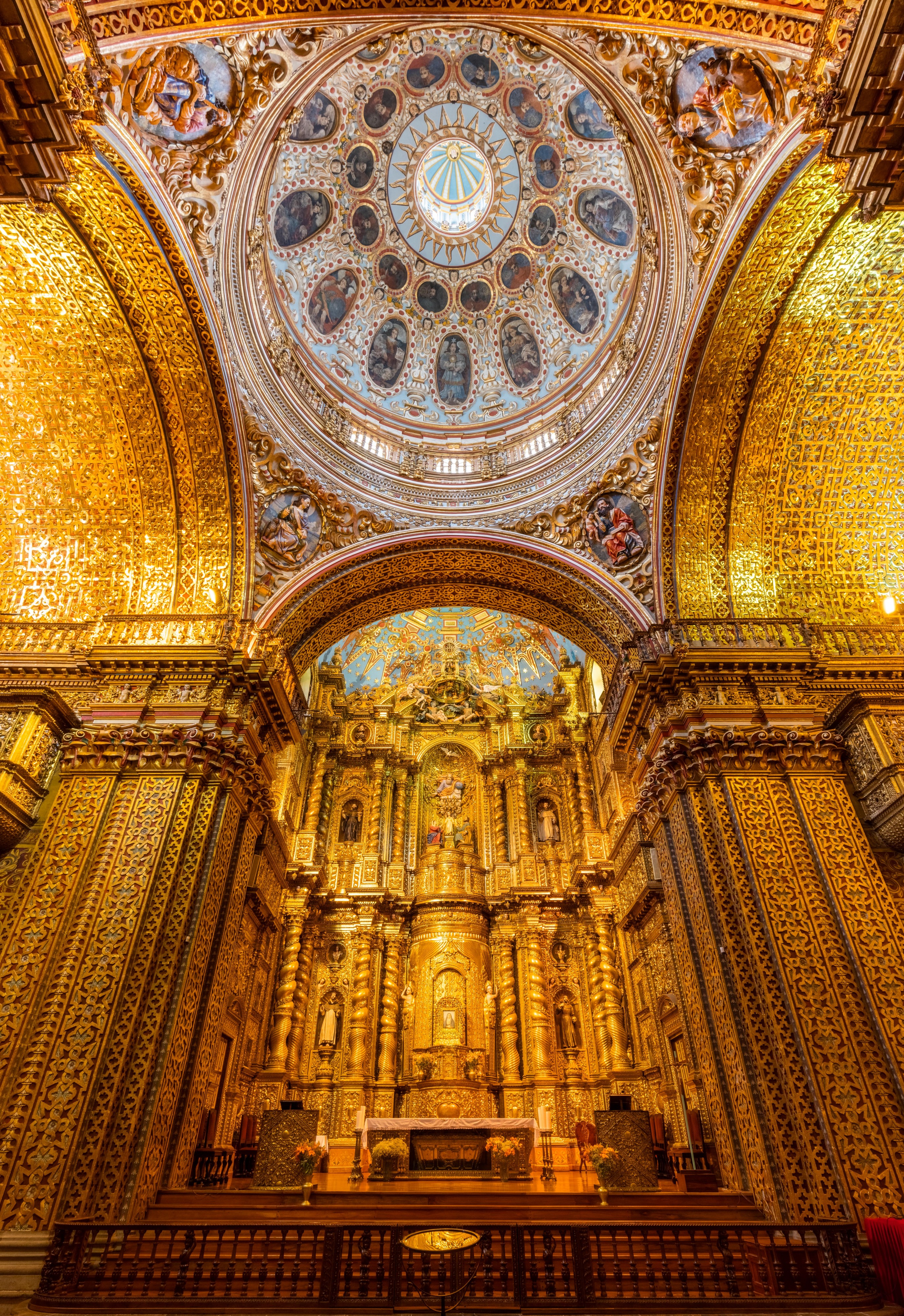 Iglesia de La Compañía, Quito, Ecuador, 2015-07-22, DD 116-118 HDR