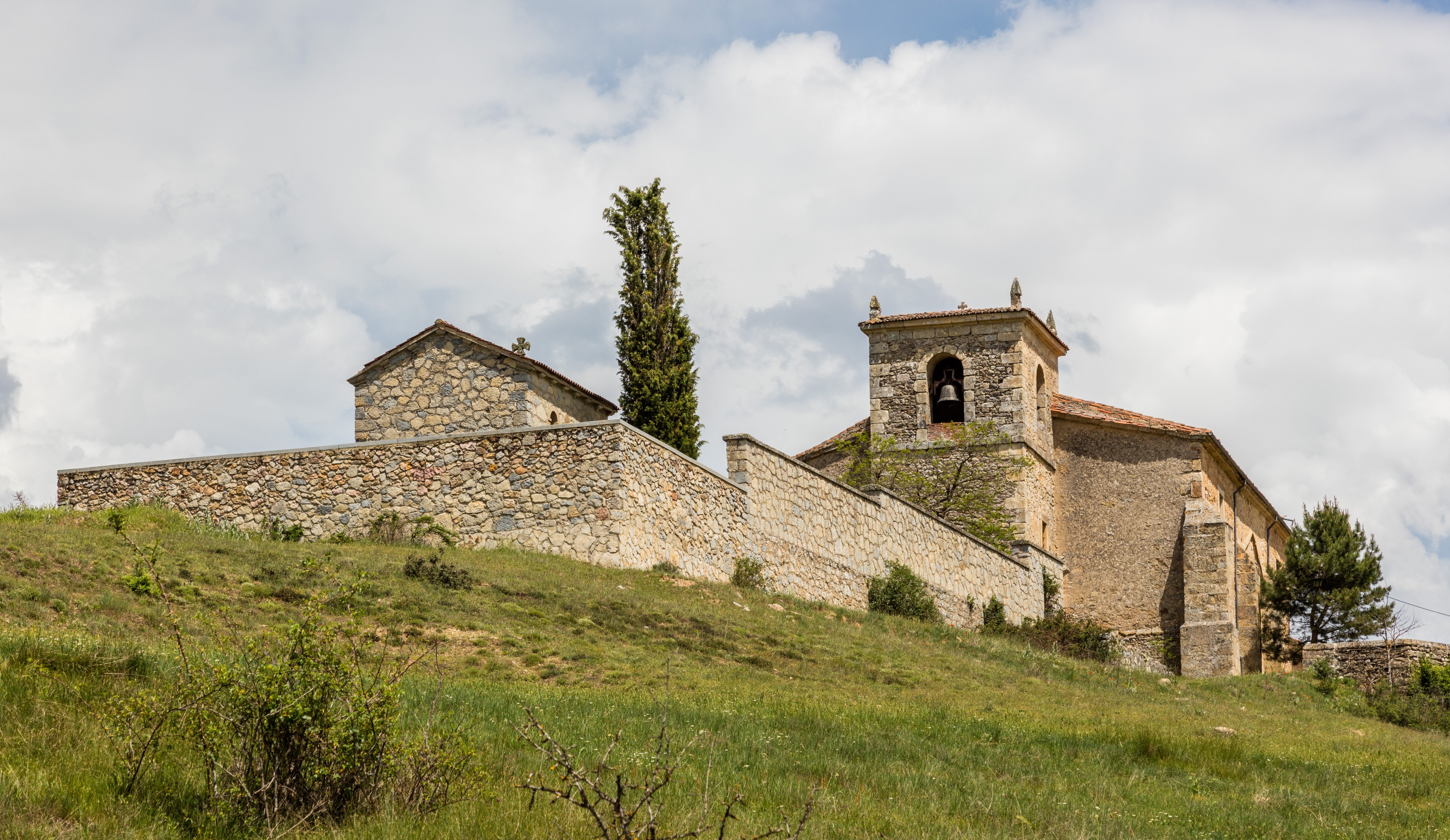 Iglesia de la Natividad, Vadillo, Soria, España, 2017-05-26, DD 71