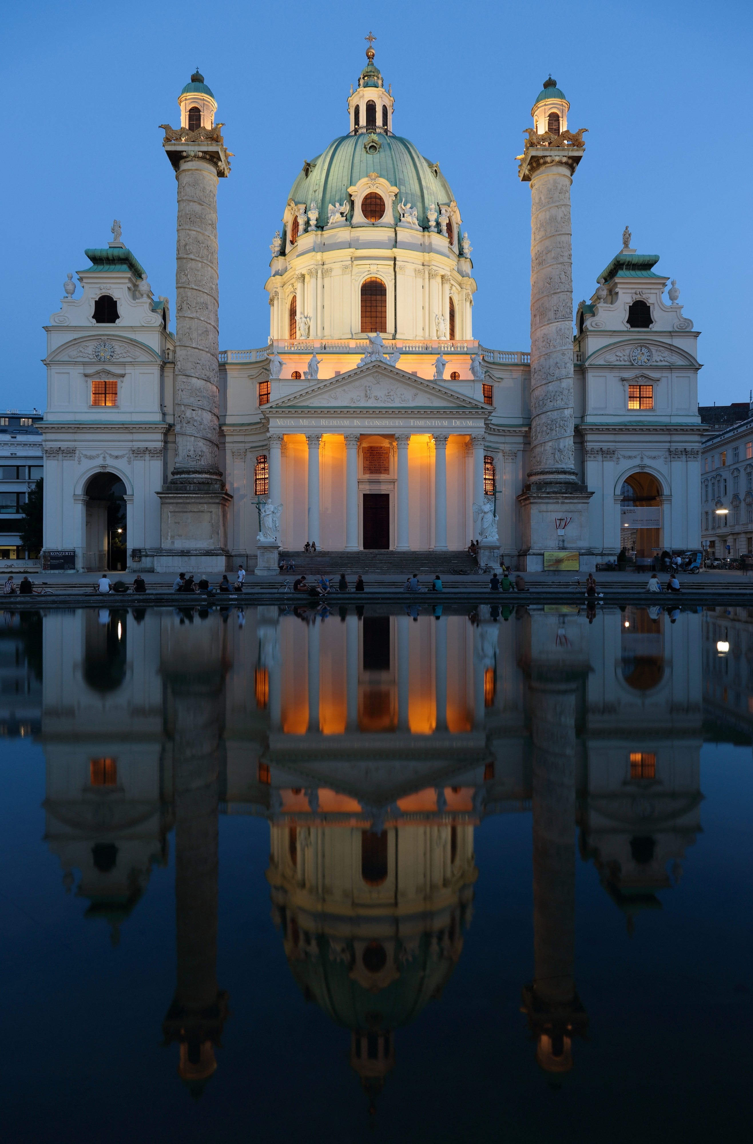 Karlskirche Vienna, September 2016 -3