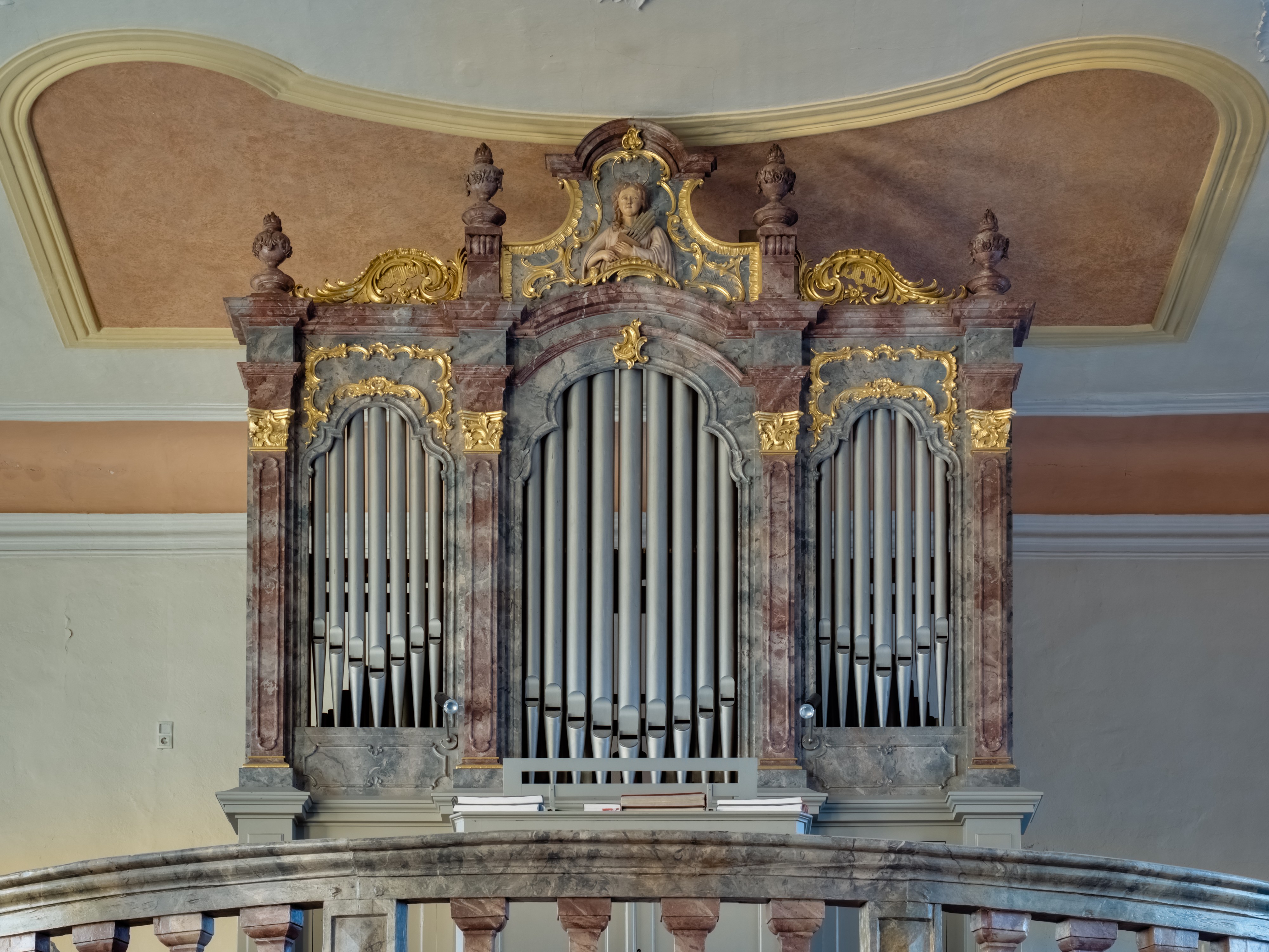 Kirchlauter Kirche Orgel P2RM0138