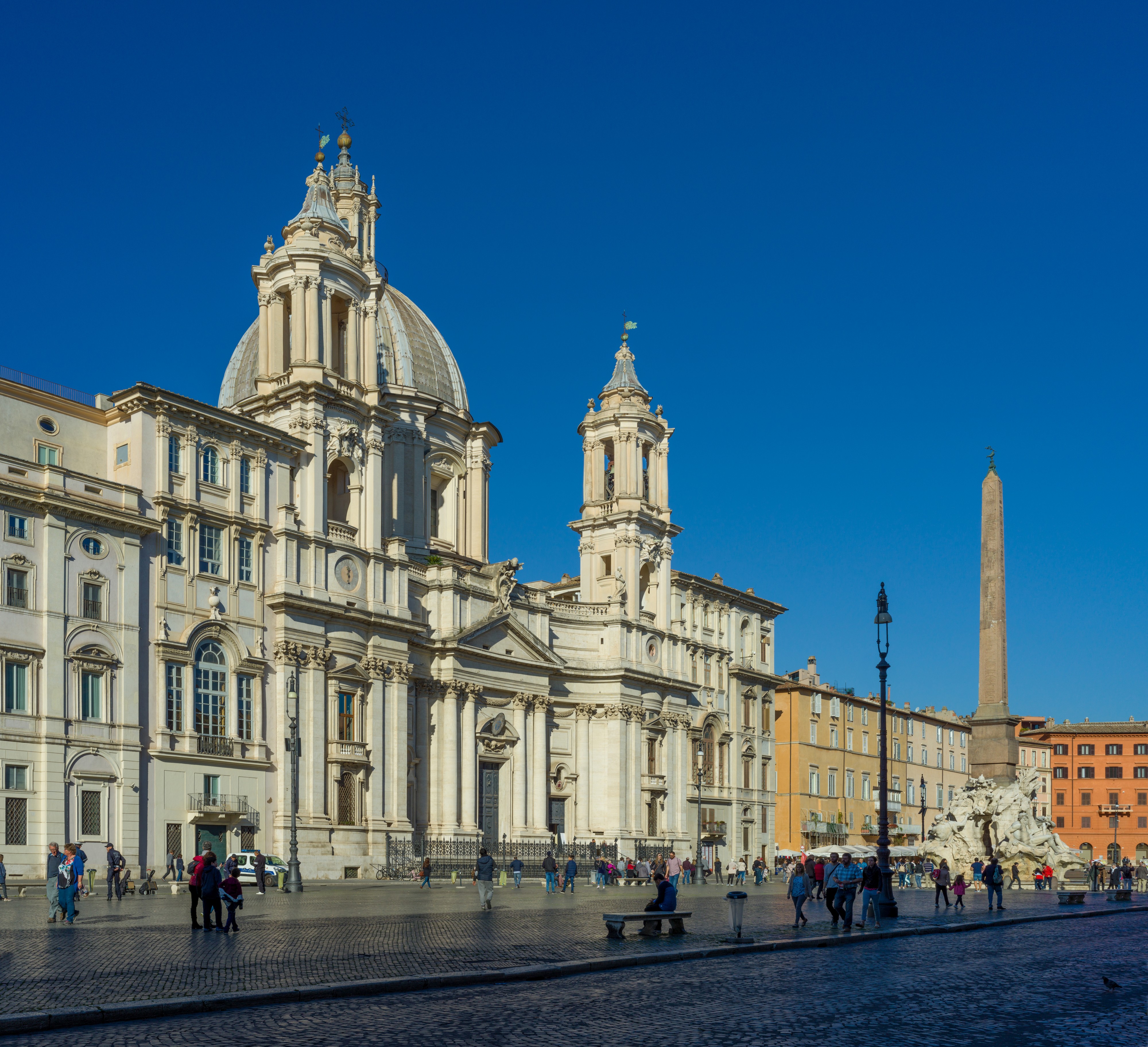 Piazza Navona Sant'Agnese in Agone fontana dei Fiumi Roma