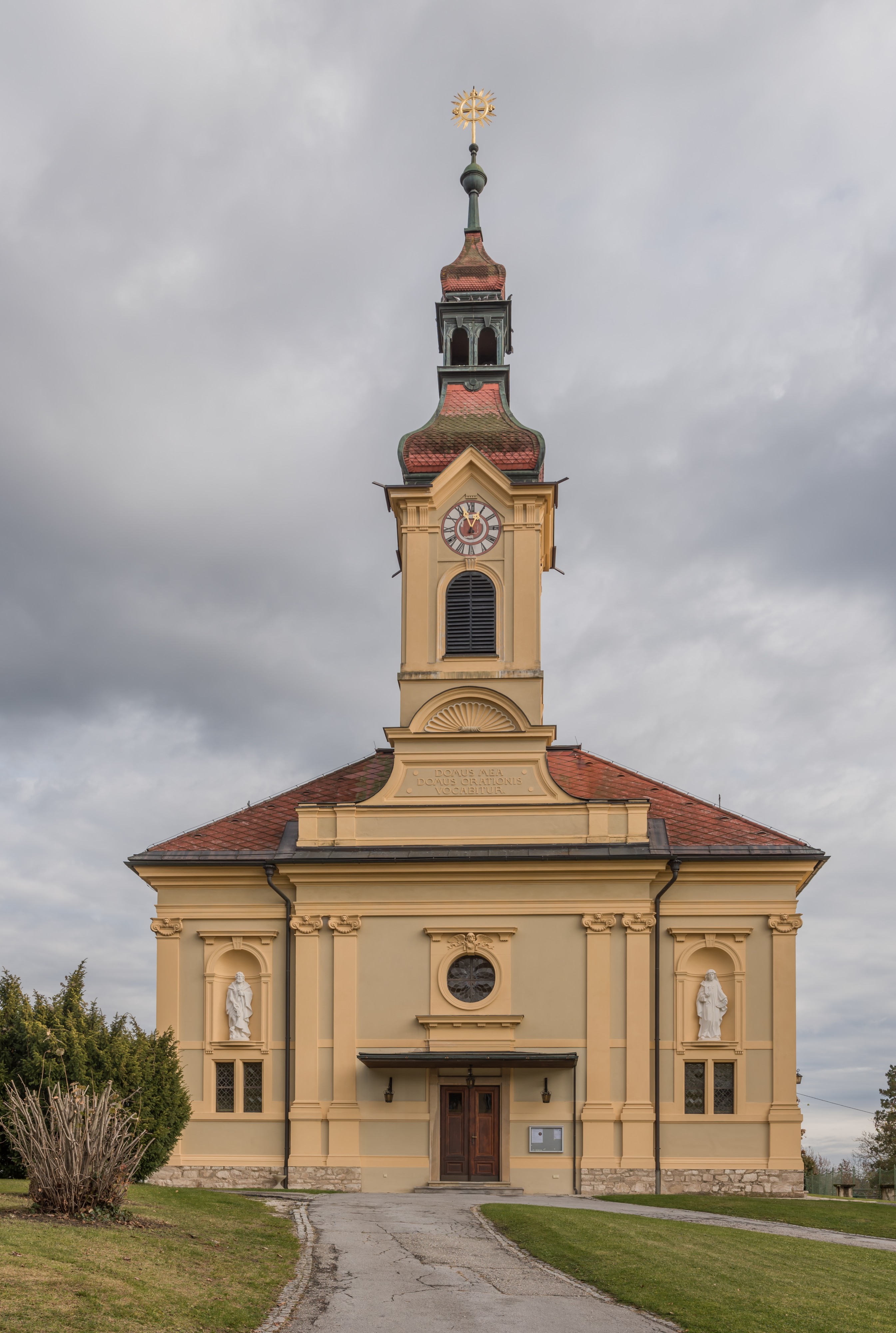 Poertschach Pfarrkirche hl Johannes d T West-Ansicht 12112016 5380