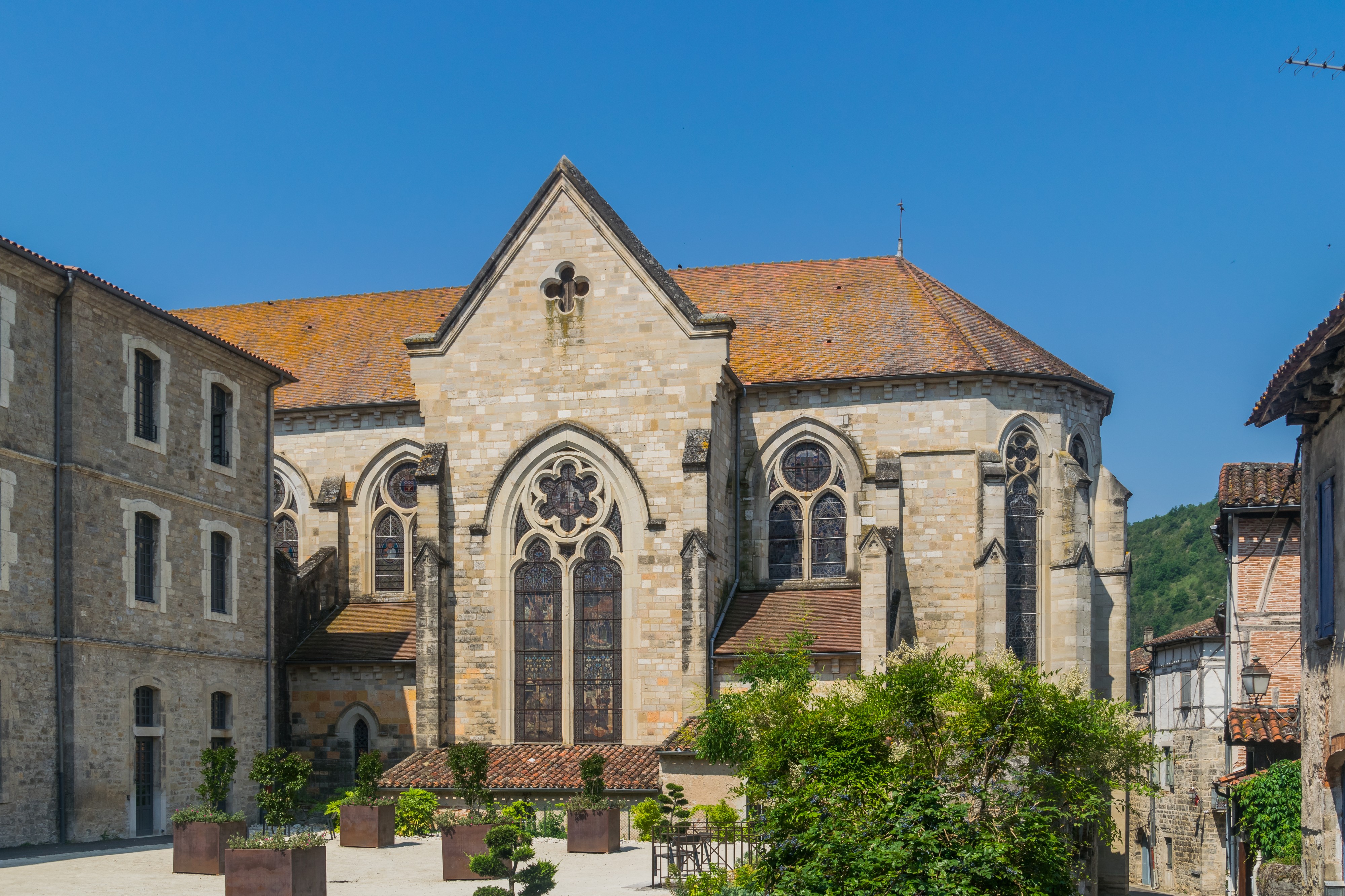 Saint-Antonin Church in Saint-Antonin-Noble-Val 01